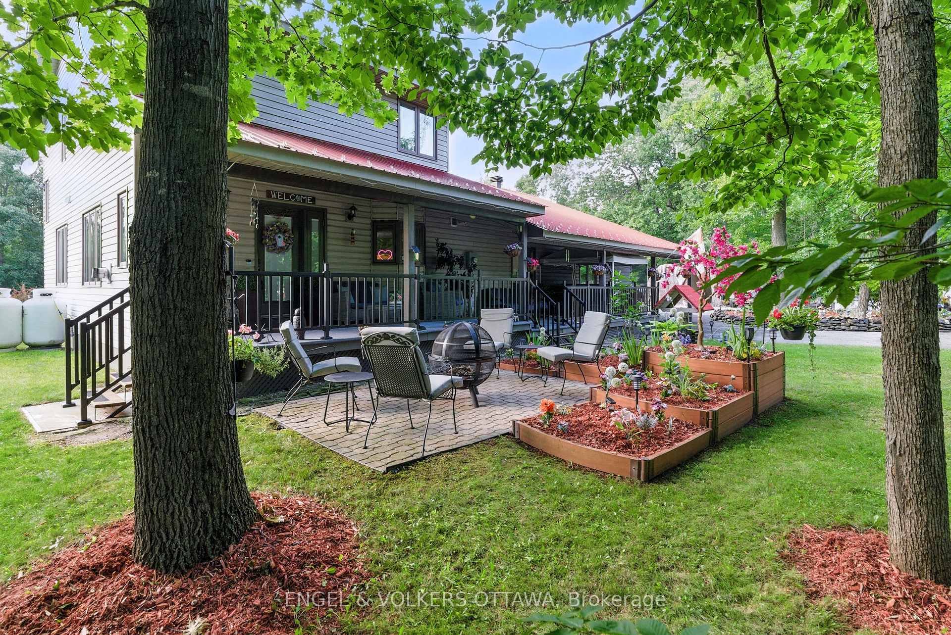 Photo 1 of 6970 Roger Stevens Drive, Montague, Montague Twp — HOMEH