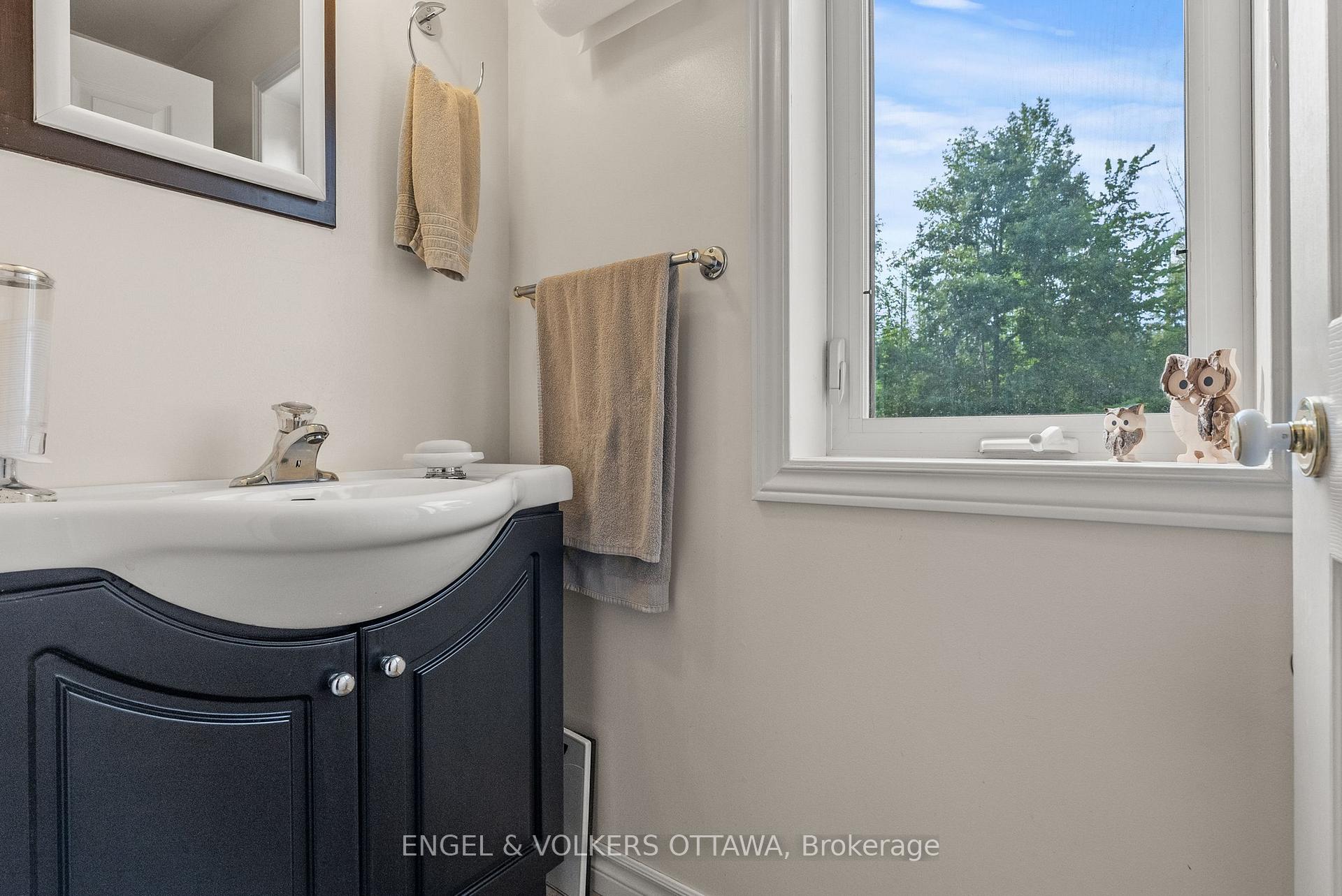 Photo 5 of 6970 Roger Stevens Drive, Montague, Montague Twp — HOMEH