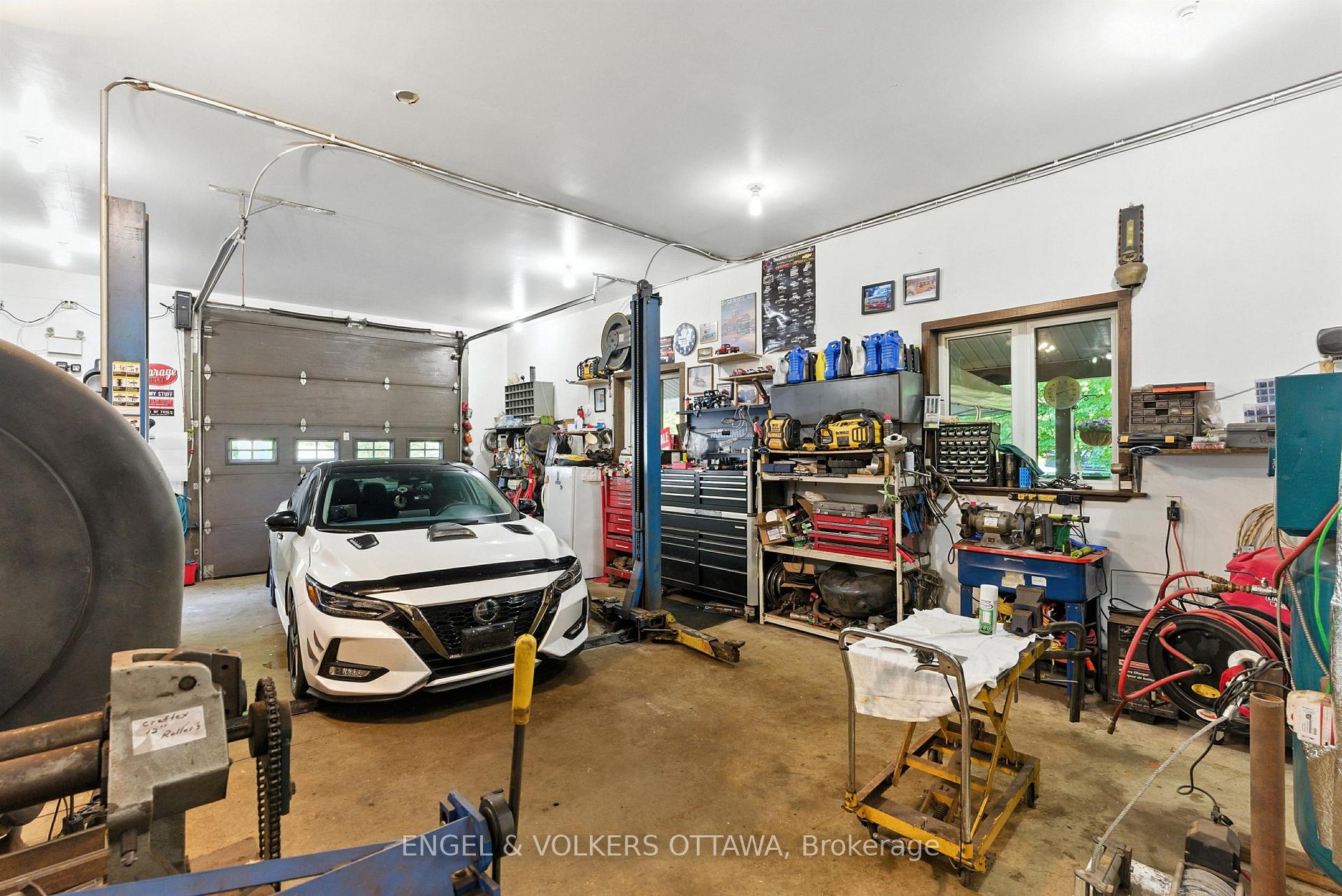 Photo 15 of 6970 Roger Stevens Drive, Montague, Montague Twp — HOMEH