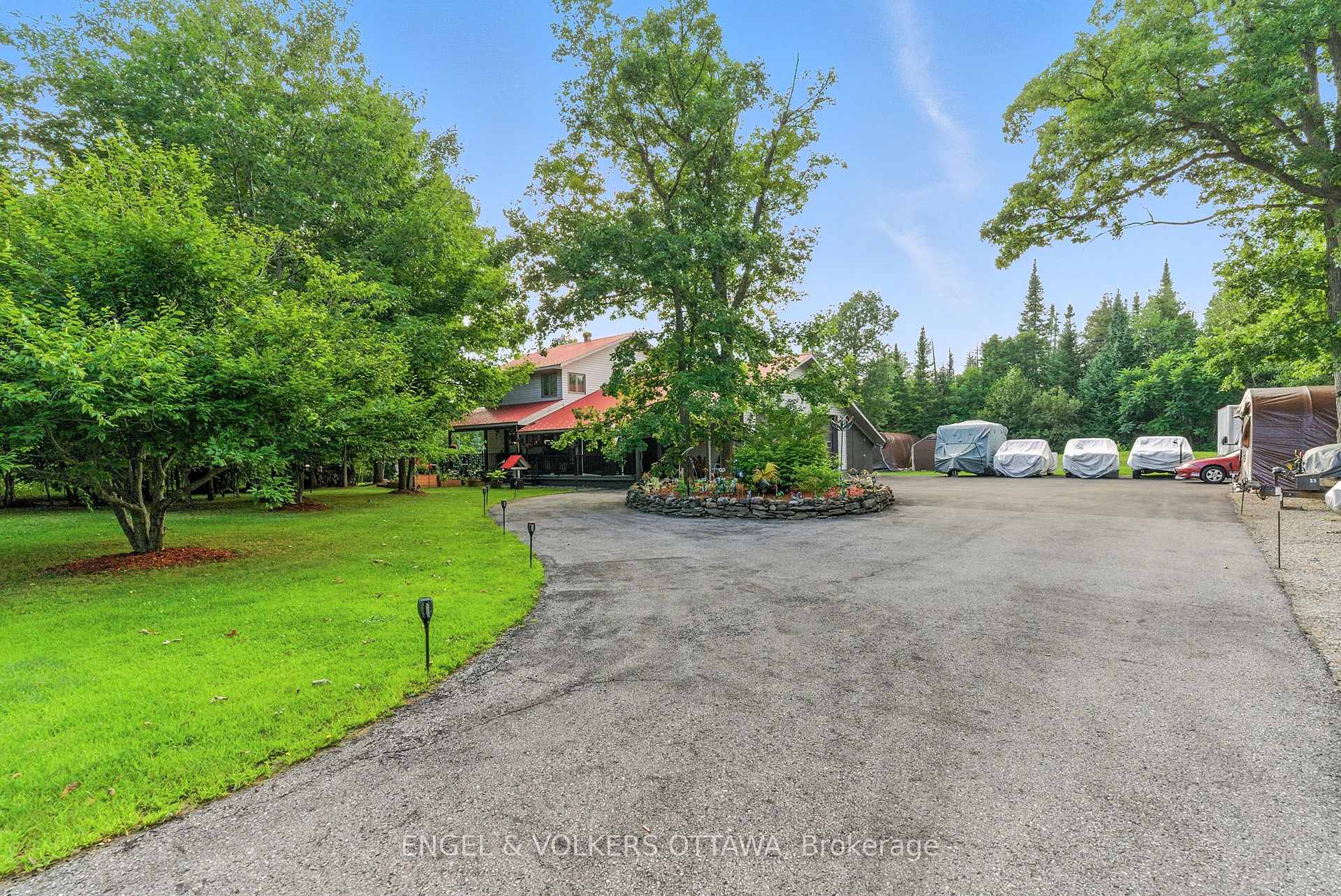 Photo 20 of 6970 Roger Stevens Drive, Montague, Montague Twp — HOMEH