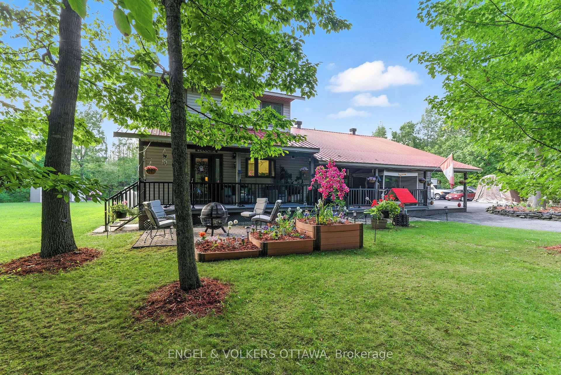 Photo 23 of 6970 Roger Stevens Drive, Montague, Montague Twp — HOMEH