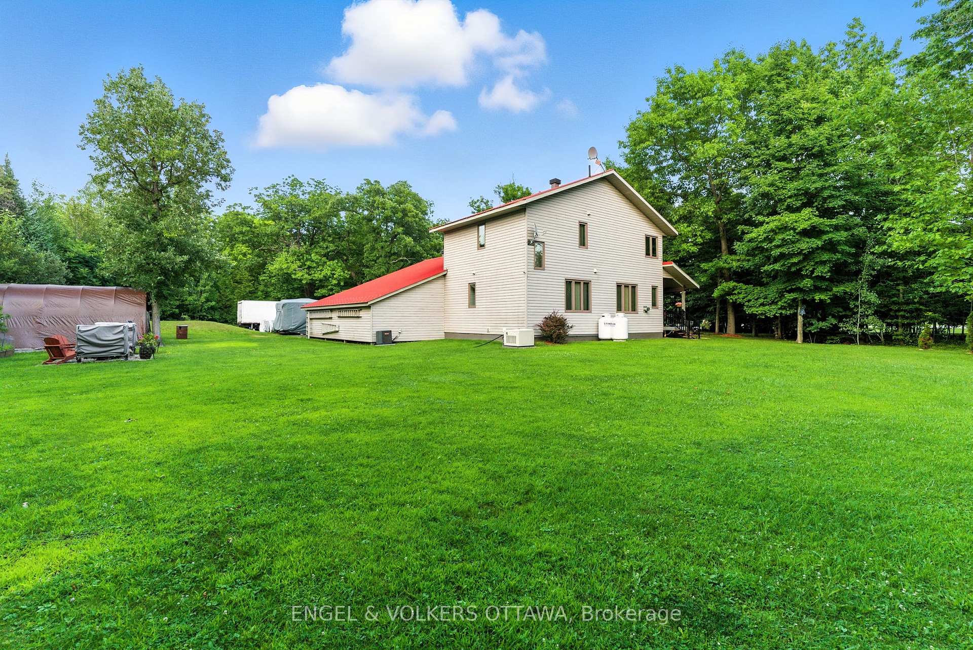 Photo 24 of 6970 Roger Stevens Drive, Montague, Montague Twp — HOMEH