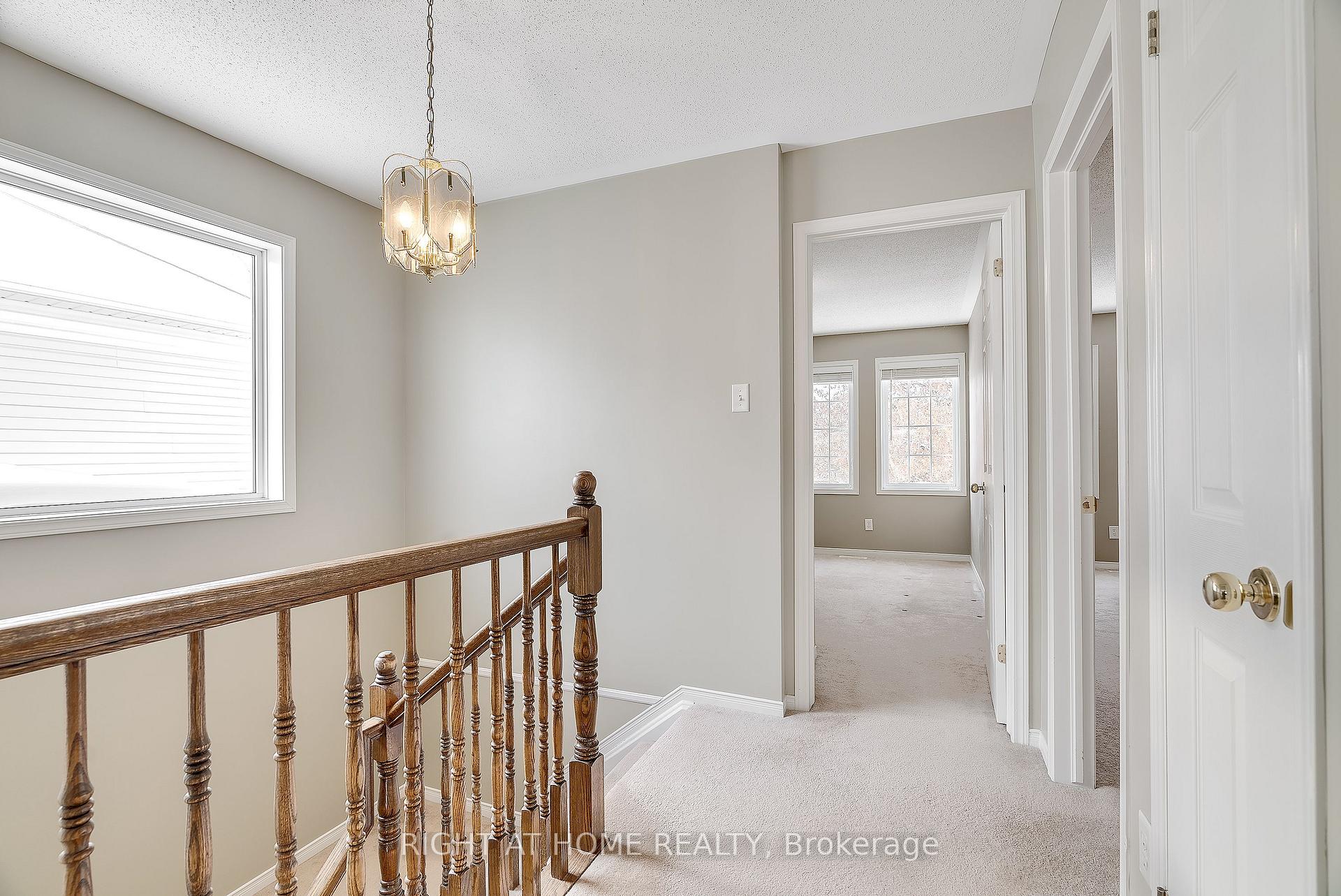Photo 34 of 17 Ealing Street, Ottawa, Kanata - Morgan's Grant/South March — HOMEH