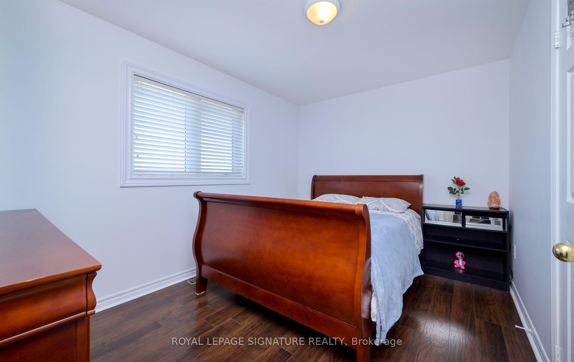 Photo 15 of 1327 Corm Street, Innisfil, Alcona — HOMEH