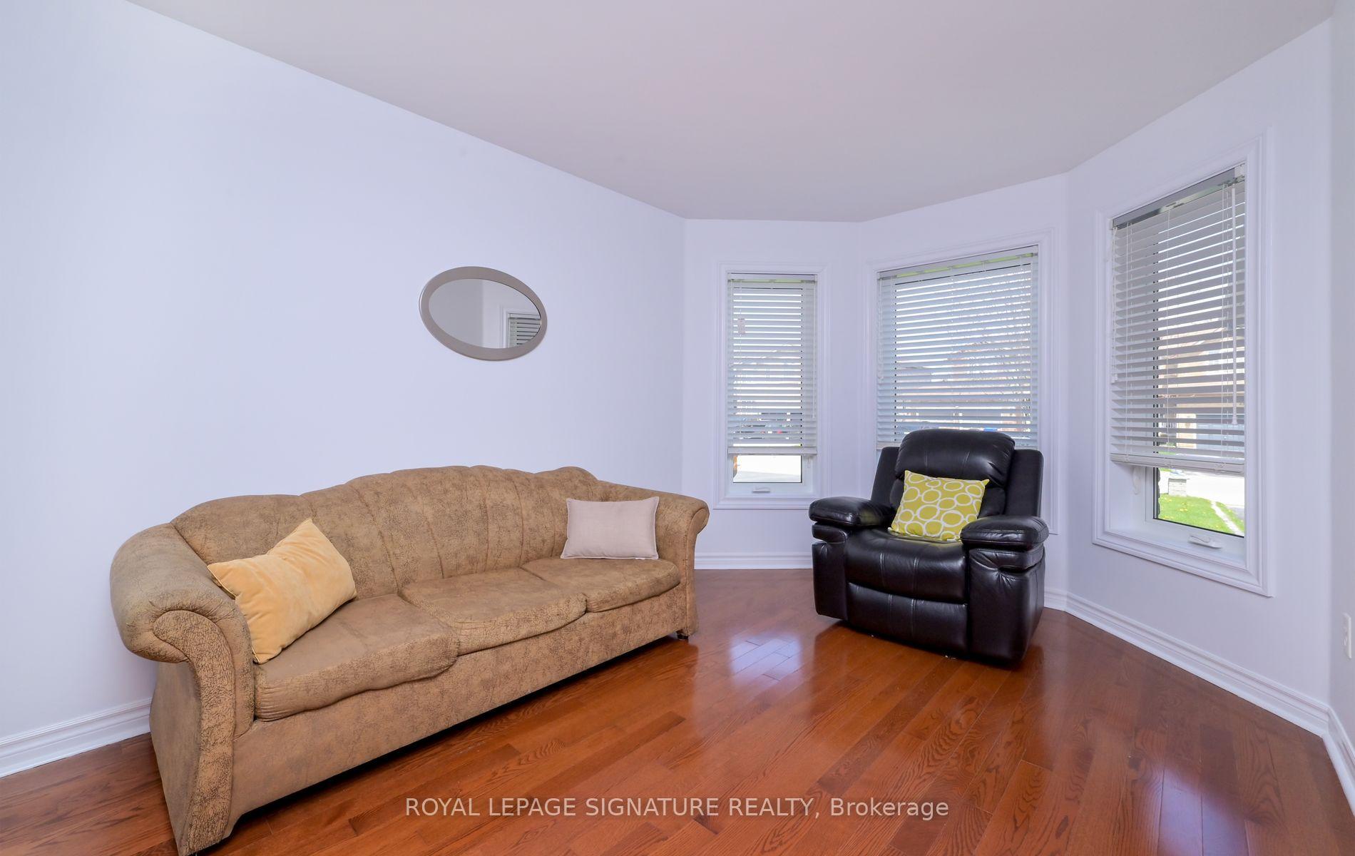 Photo 20 of 1327 Corm Street, Innisfil, Alcona — HOMEH