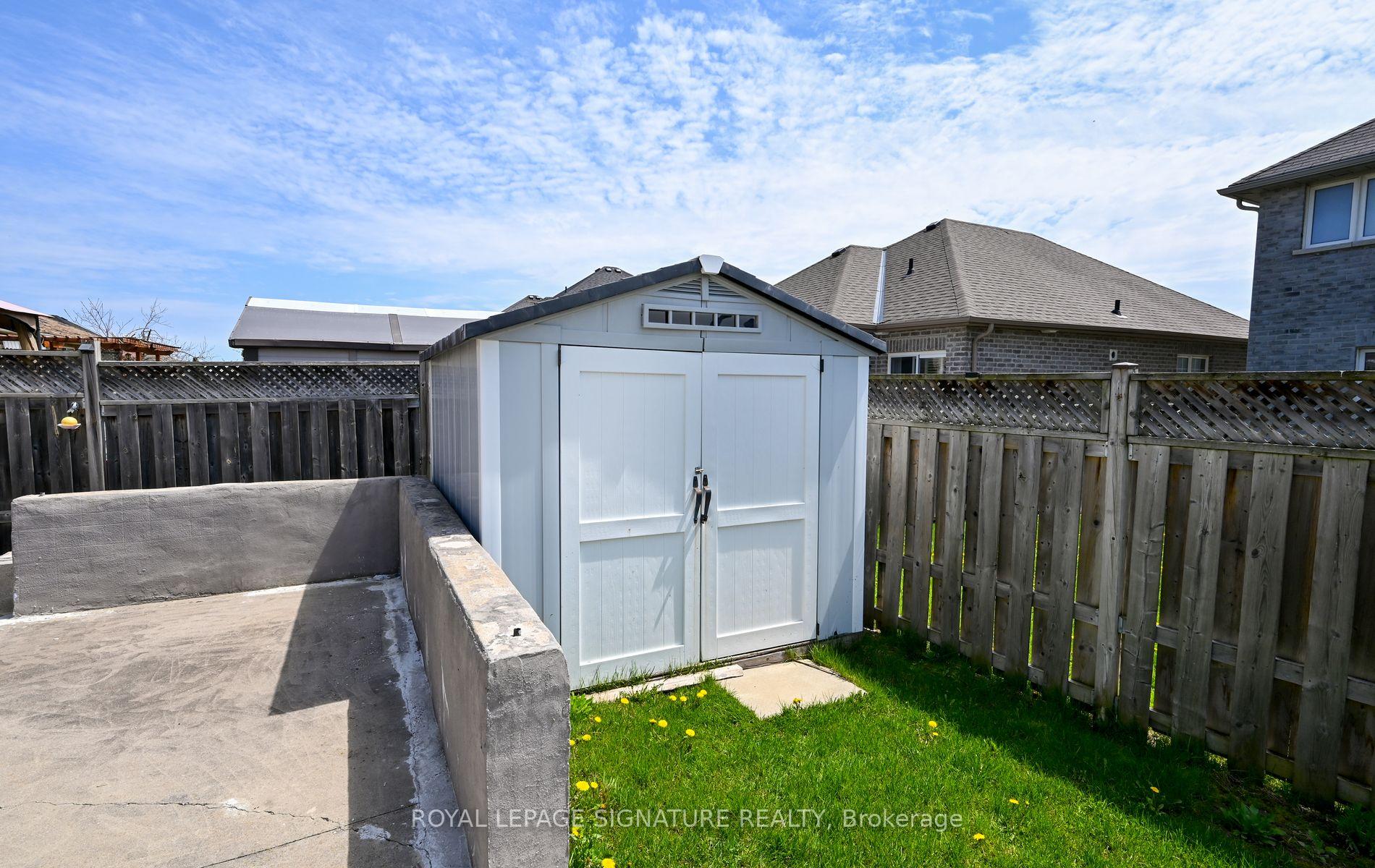 Photo 25 of 1327 Corm Street, Innisfil, Alcona — HOMEH
