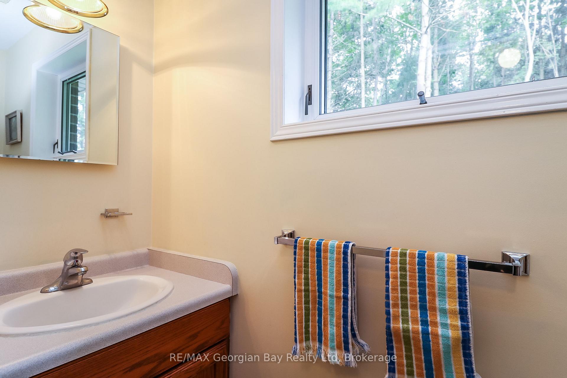 Photo 23 of 436 Puddicombe Road, Midland — HOMEH