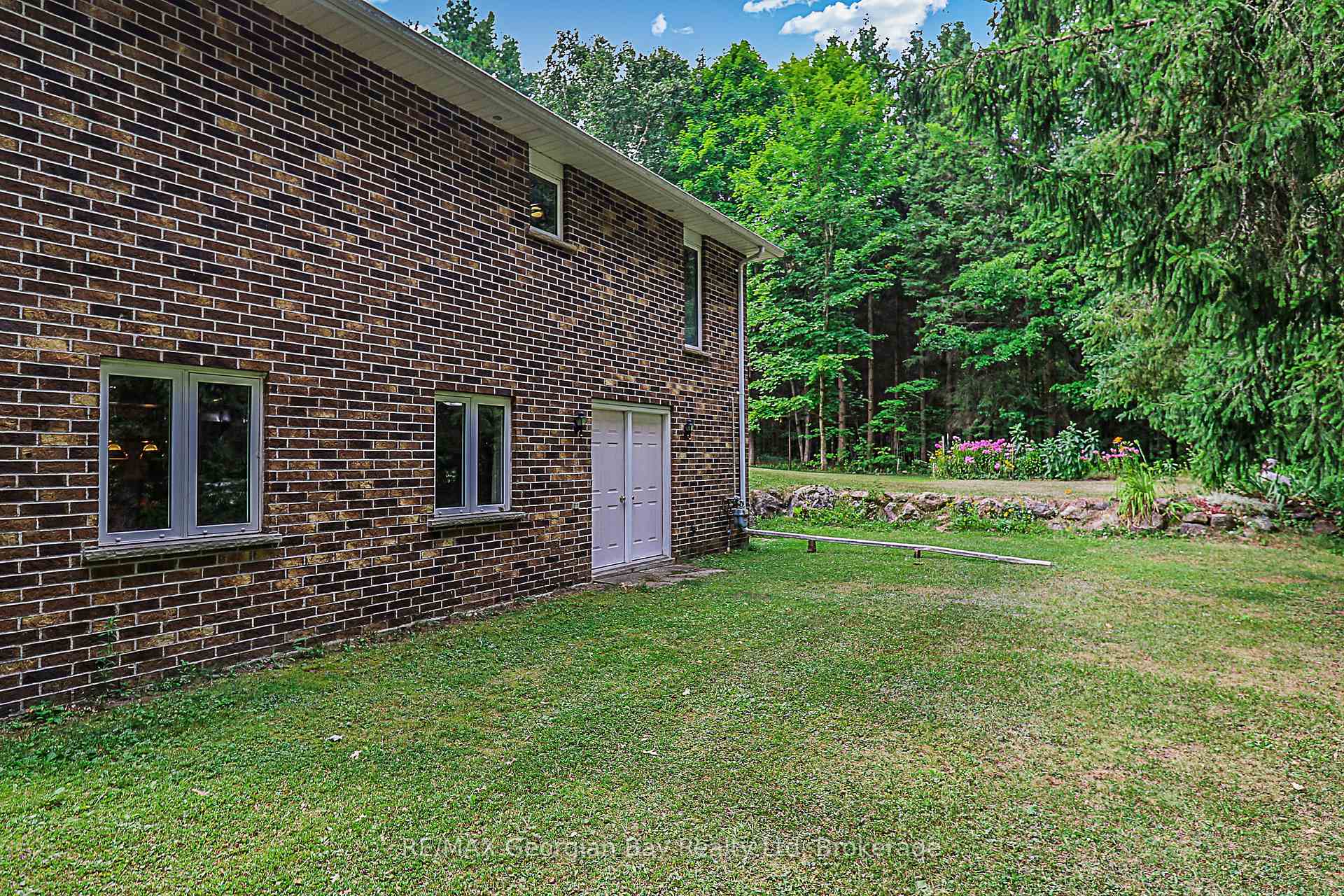 Photo 40 of 436 Puddicombe Road, Midland — HOMEH