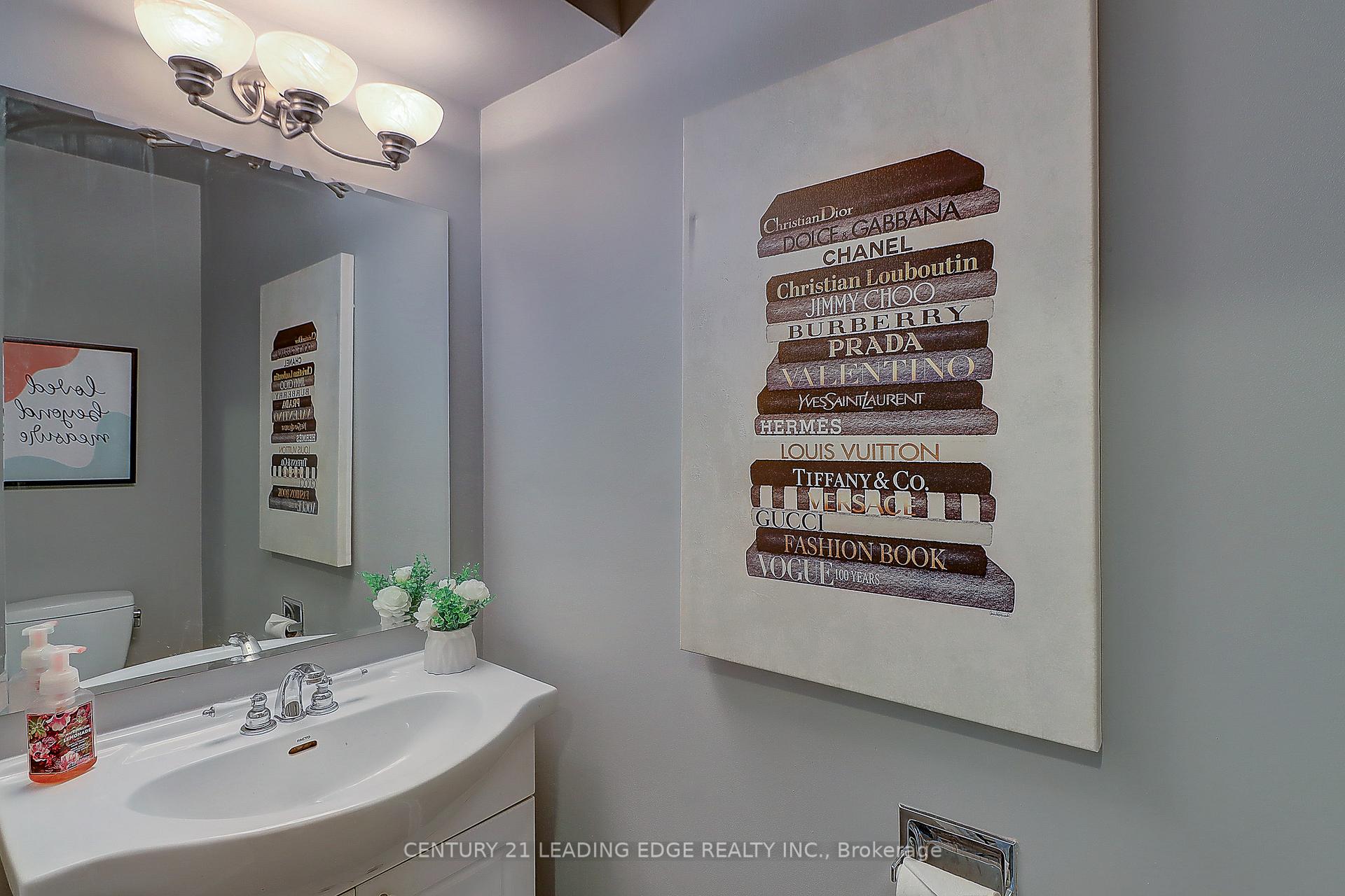Photo 10 of 45 Vanessa Road, Markham, Markville — HOMEH