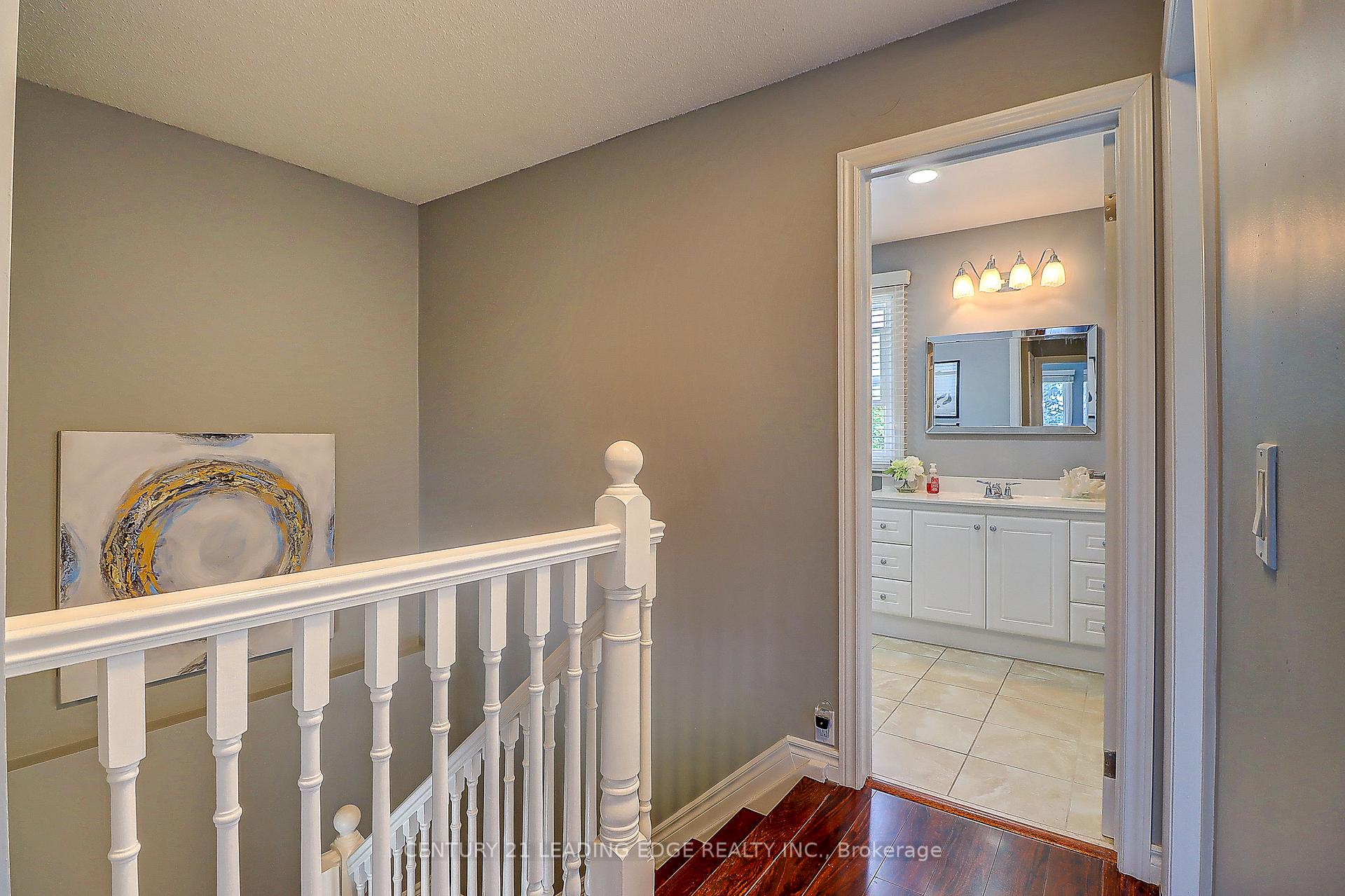Photo 29 of 45 Vanessa Road, Markham, Markville — HOMEH