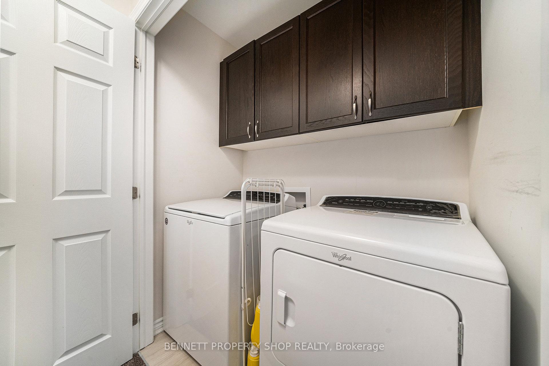 Photo 8 of 52 Oxalis Crescent, Ottawa, Kanata - Emerald Meadows/Trailwest — HOMEH