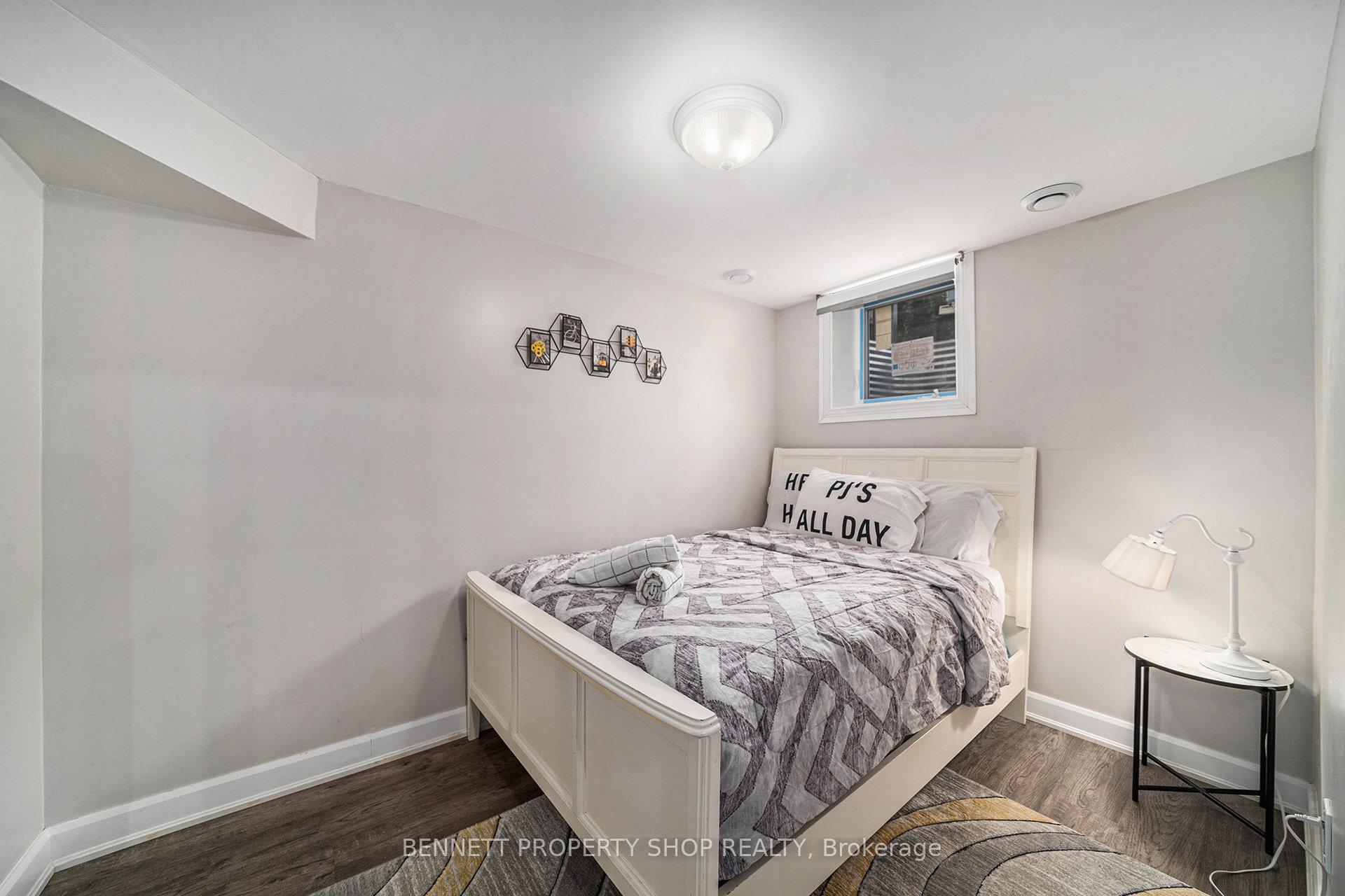 Photo 20 of 52 Oxalis Crescent, Ottawa, Kanata - Emerald Meadows/Trailwest — HOMEH