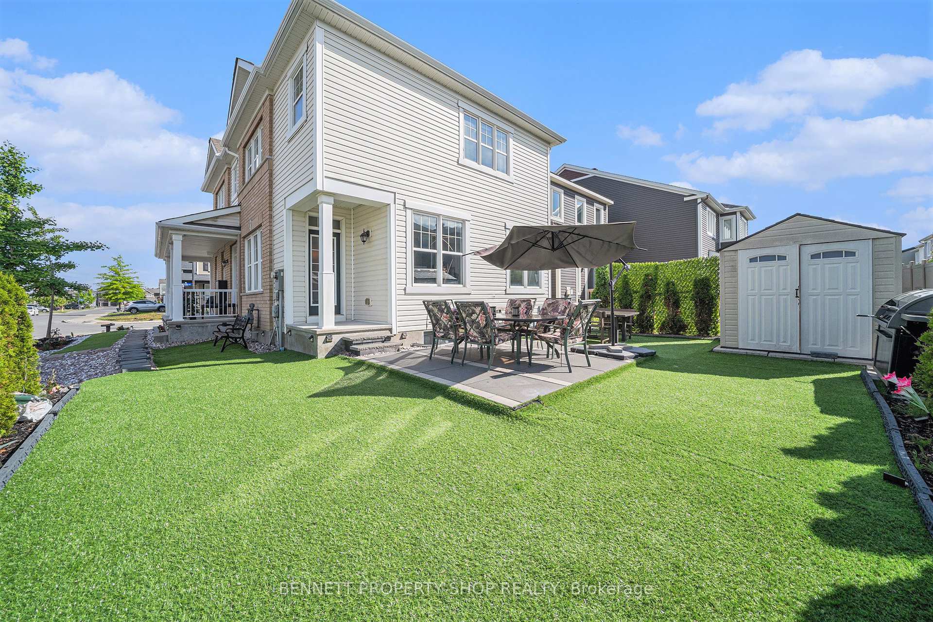 Photo 24 of 52 Oxalis Crescent, Ottawa, Kanata - Emerald Meadows/Trailwest — HOMEH