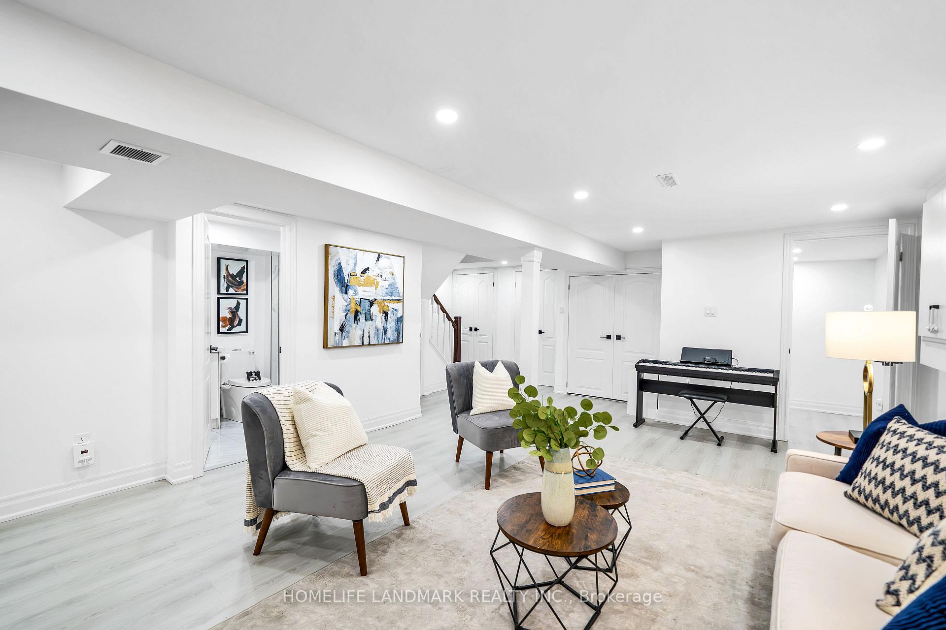 Photo 28 of 89 Upton Crescent, Markham, Milliken Mills West — HOMEH