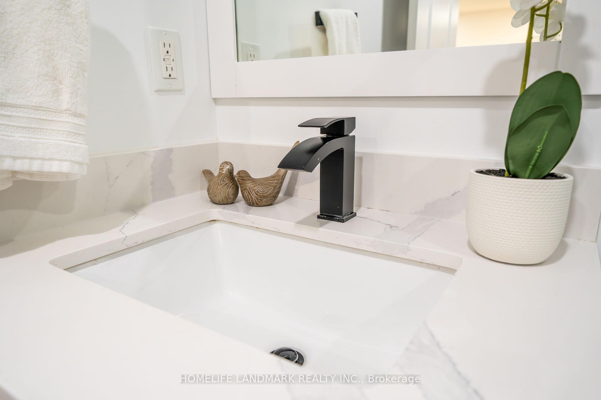 Photo 32 of 89 Upton Crescent, Markham, Milliken Mills West — HOMEH