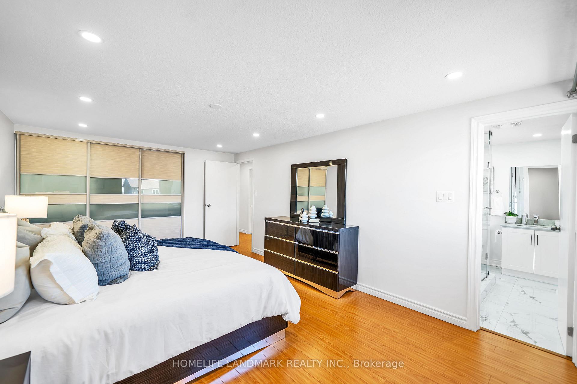 Photo 36 of 89 Upton Crescent, Markham, Milliken Mills West — HOMEH