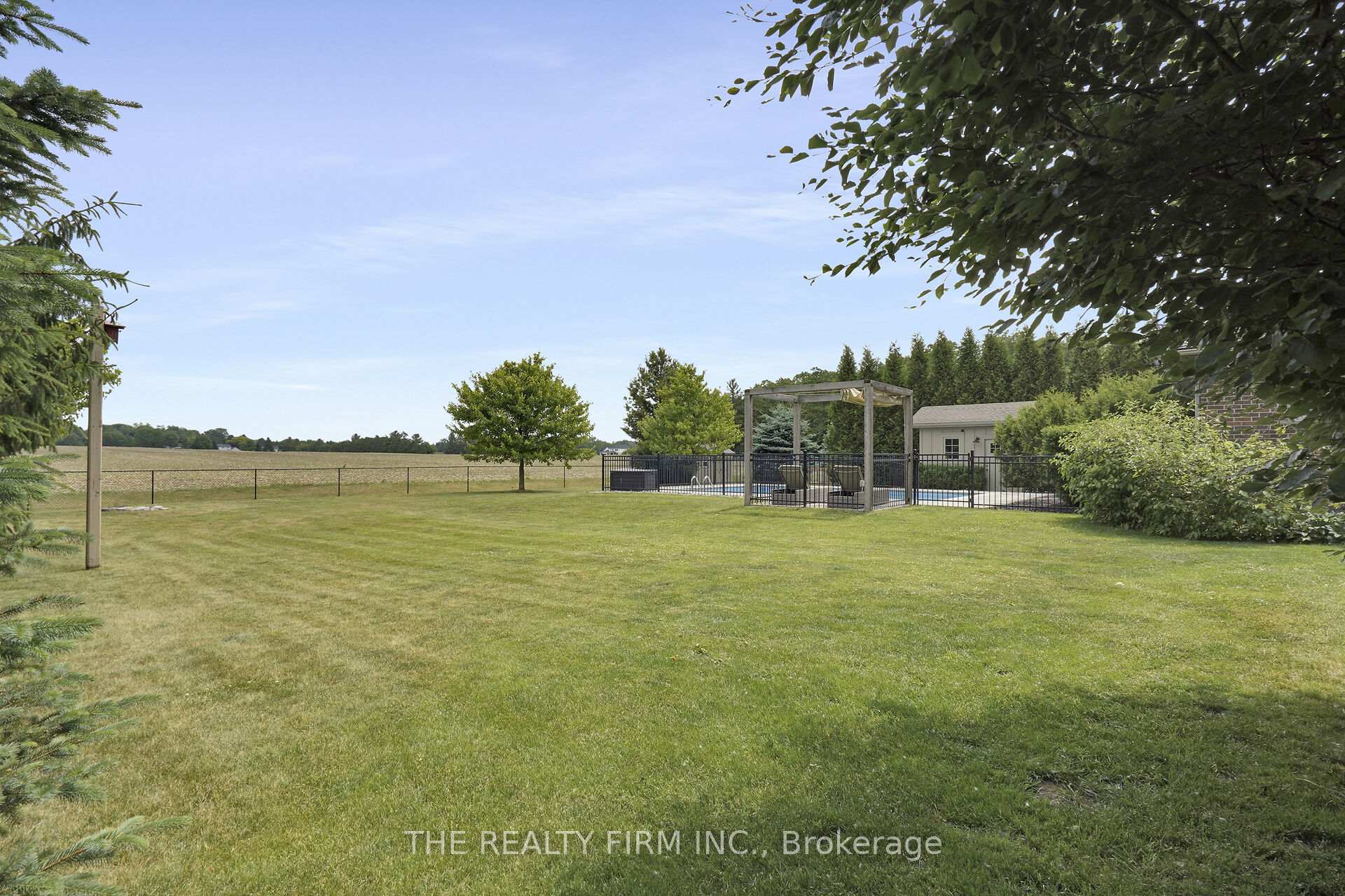 Photo 13 of 24482 Poplar Hill Road, Middlesex Centre, Poplar Hill — HOMEH