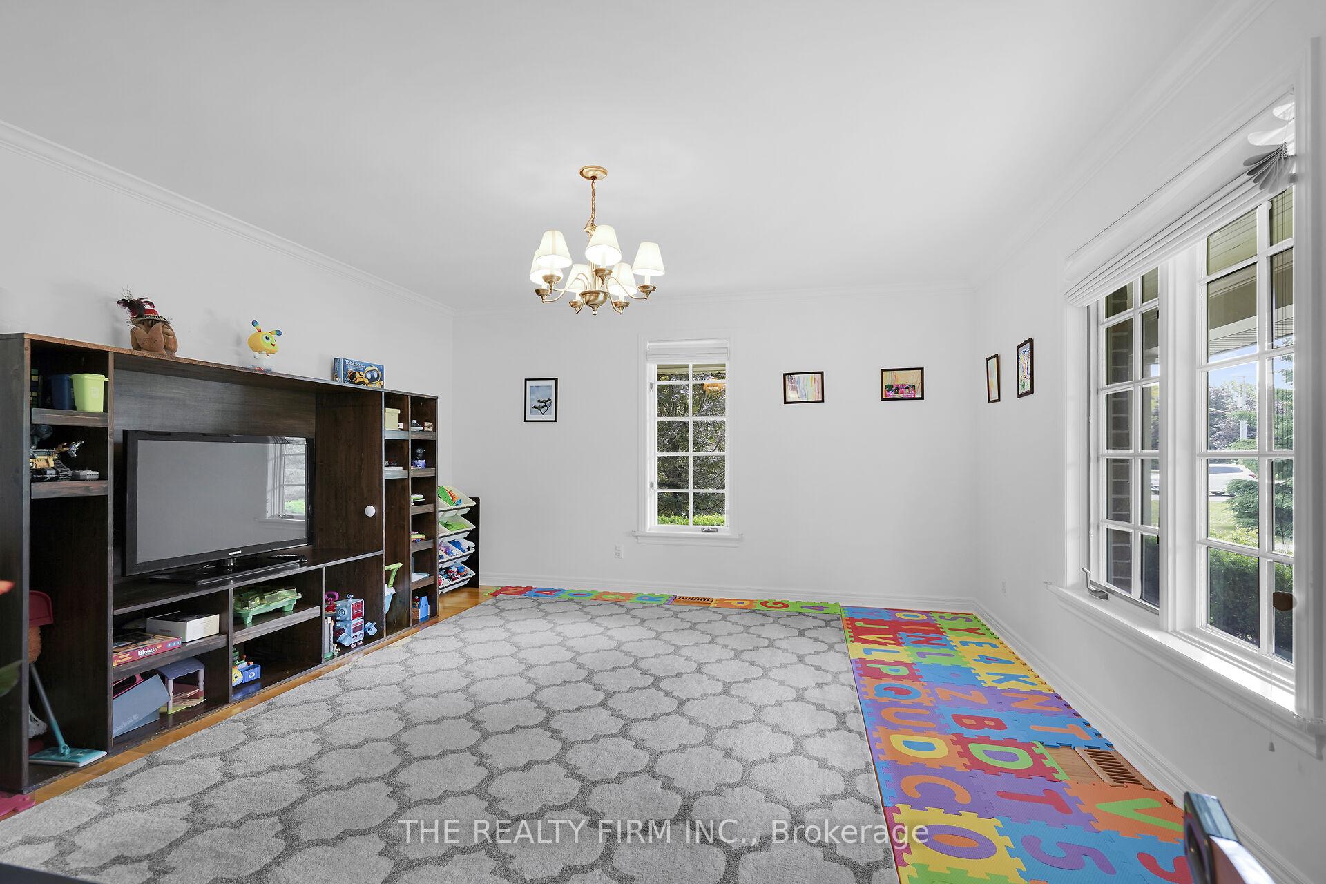 Photo 26 of 24482 Poplar Hill Road, Middlesex Centre, Poplar Hill — HOMEH