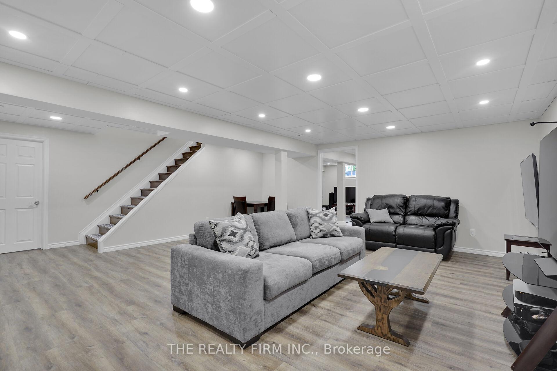 Photo 39 of 24482 Poplar Hill Road, Middlesex Centre, Poplar Hill — HOMEH