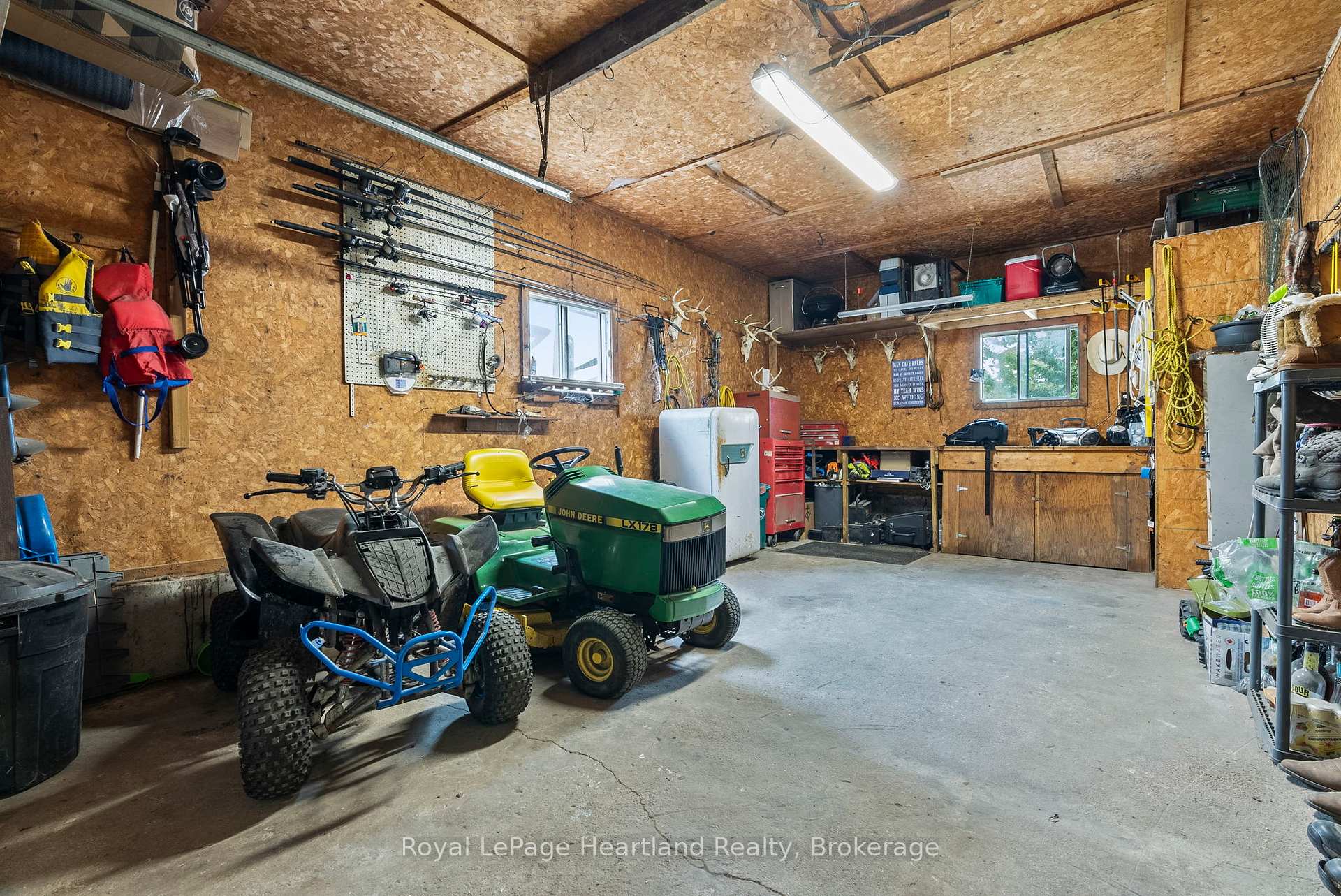 Photo 25 of 33 Allan Street, Minto — HOMEH