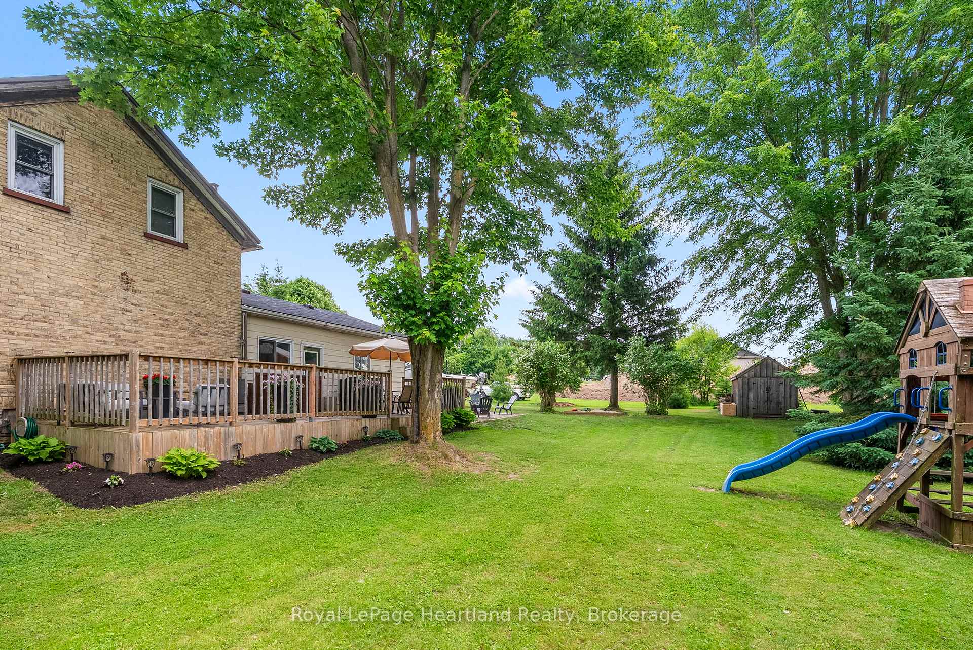 Photo 26 of 33 Allan Street, Minto — HOMEH