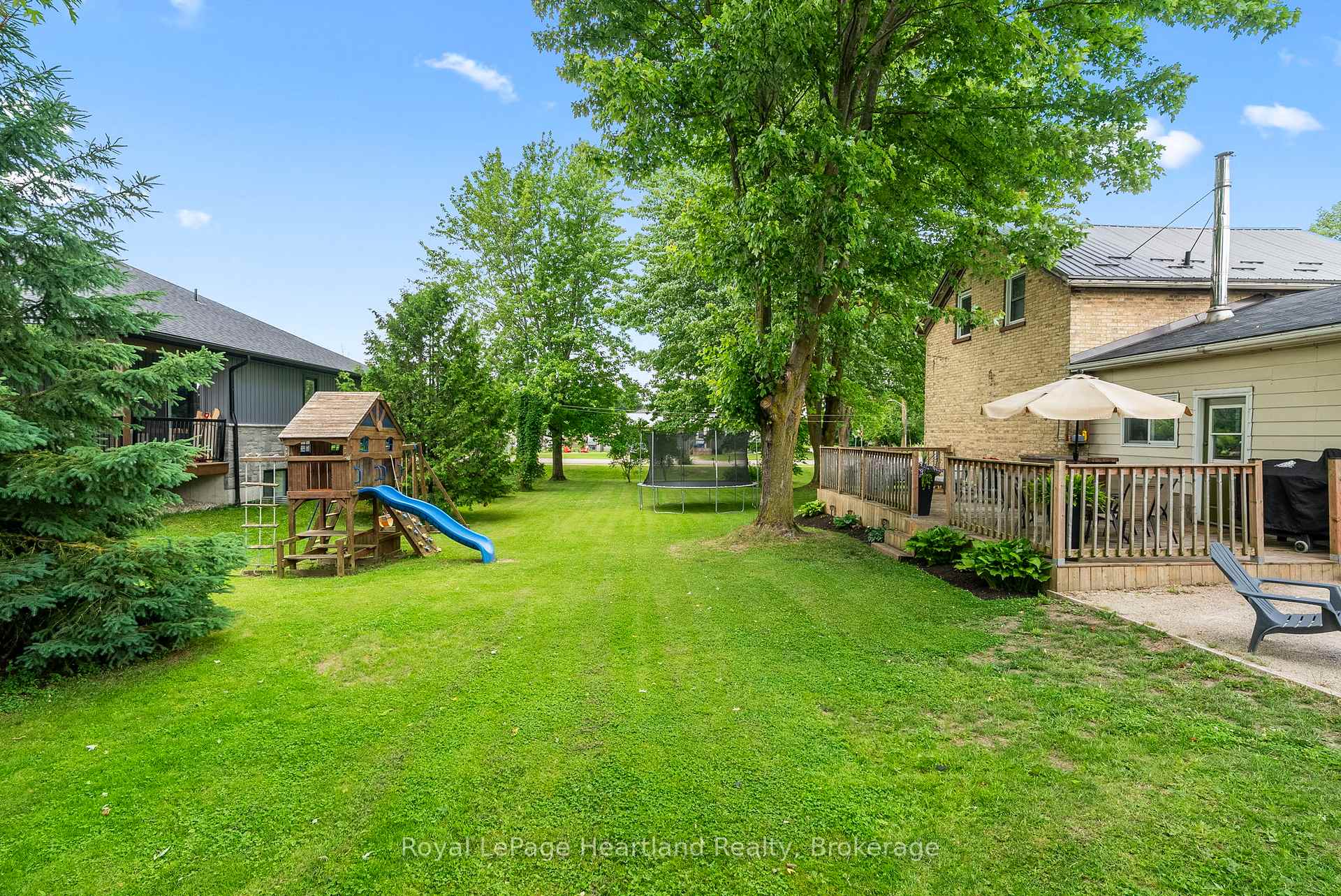 Photo 32 of 33 Allan Street, Minto — HOMEH