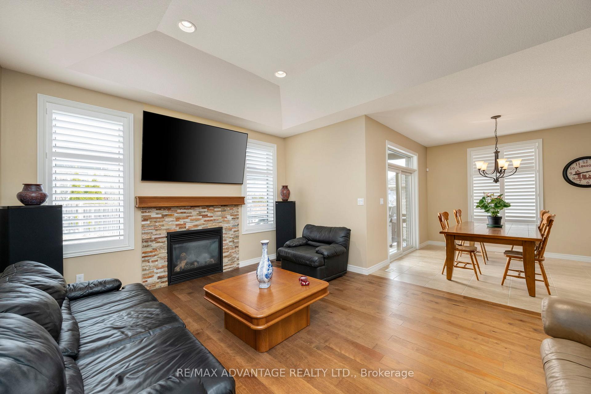 Photo 10 of 64 Blue Heron Drive, Middlesex Centre, Ilderton — HOMEH