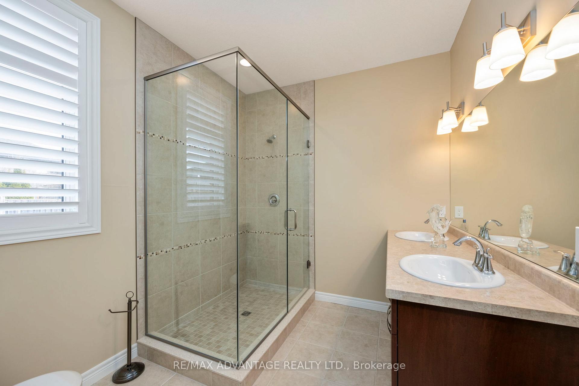 Photo 23 of 64 Blue Heron Drive, Middlesex Centre, Ilderton — HOMEH