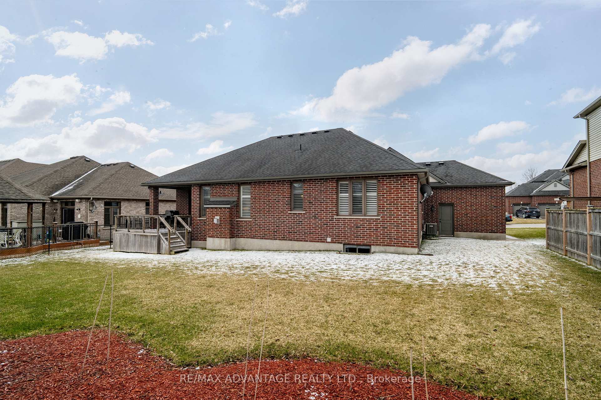 Photo 33 of 64 Blue Heron Drive, Middlesex Centre, Ilderton — HOMEH