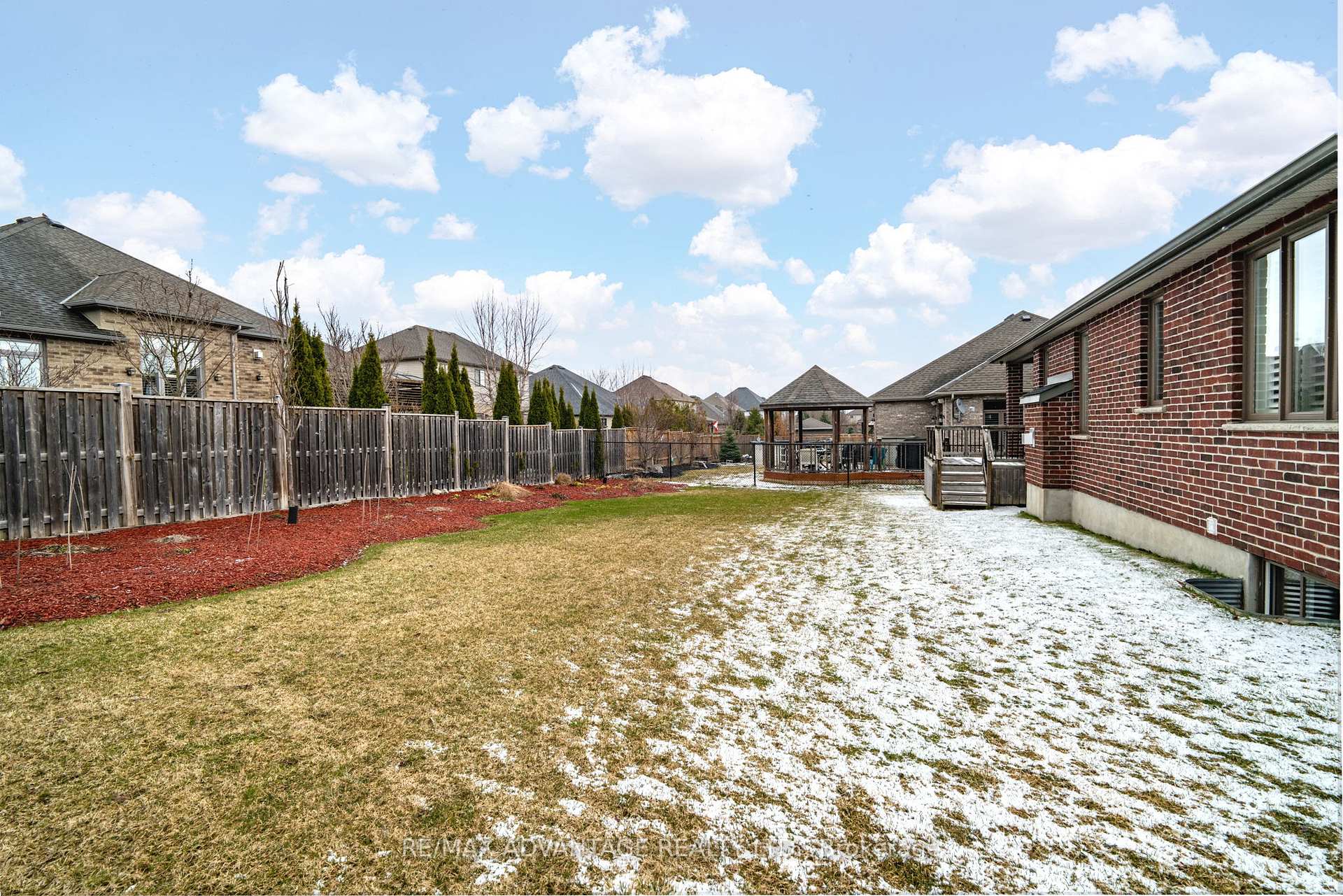 Photo 34 of 64 Blue Heron Drive, Middlesex Centre, Ilderton — HOMEH