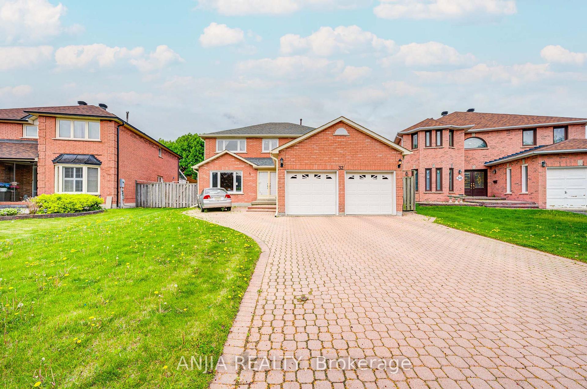 Photo 1 of 32 Brackin Road, Markham, Milliken Mills East — HOMEH