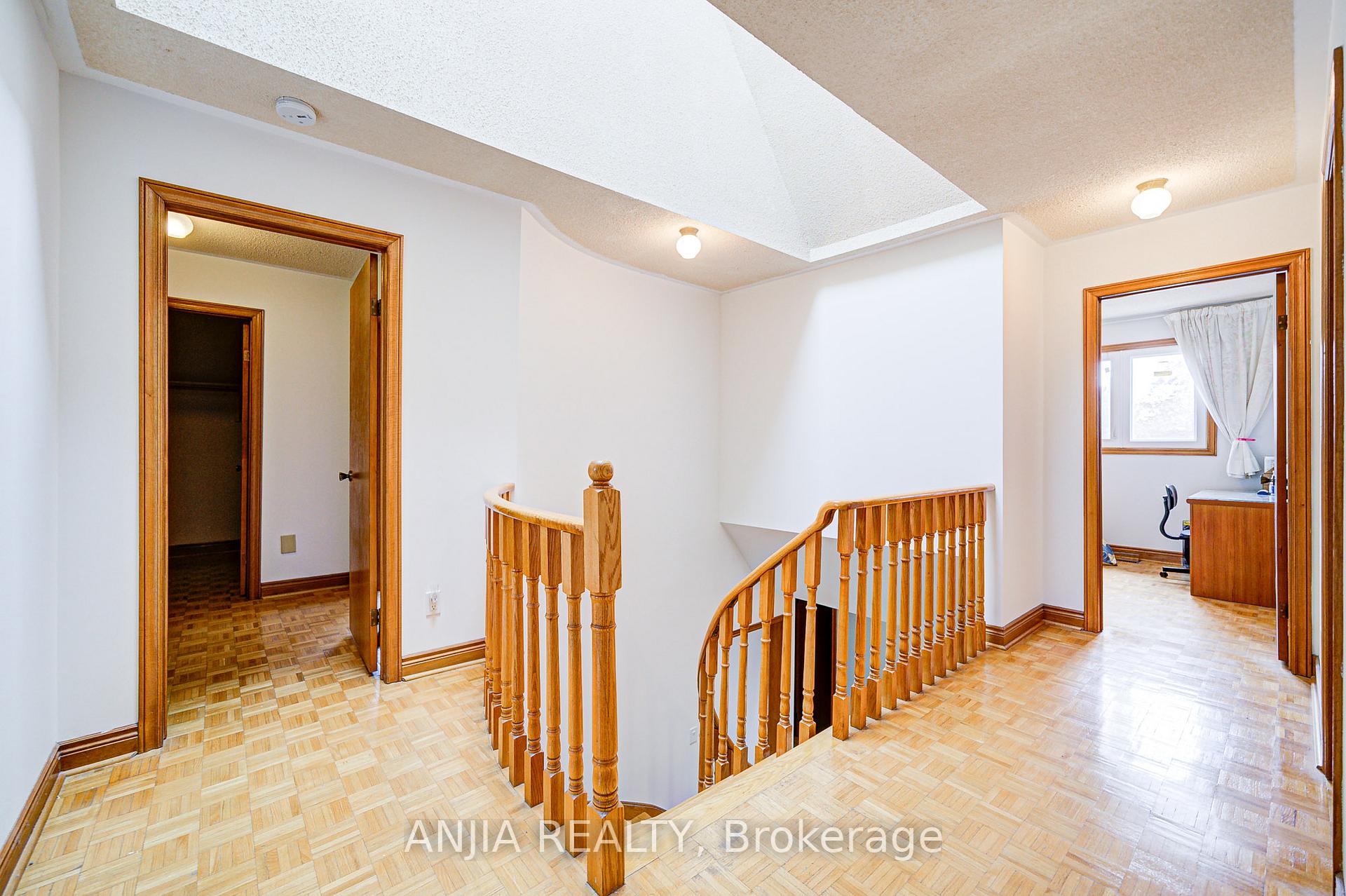 Photo 29 of 32 Brackin Road, Markham, Milliken Mills East — HOMEH