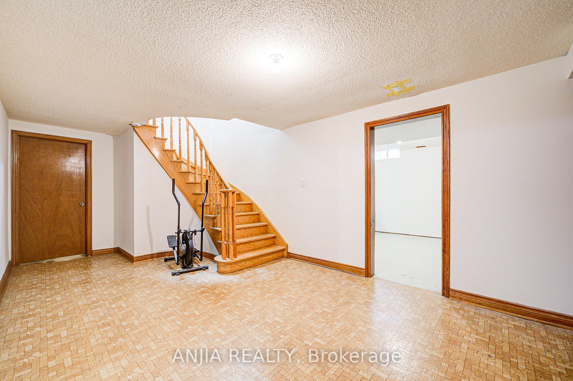 Photo 37 of 32 Brackin Road, Markham, Milliken Mills East — HOMEH