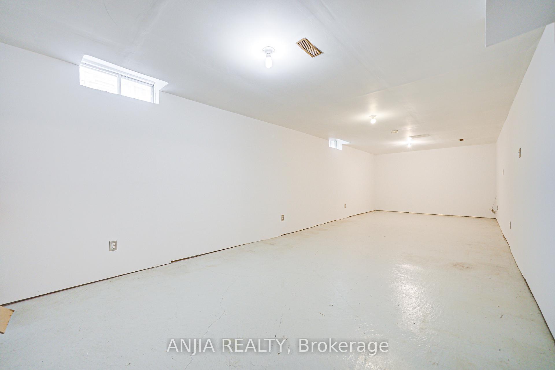Photo 40 of 32 Brackin Road, Markham, Milliken Mills East — HOMEH