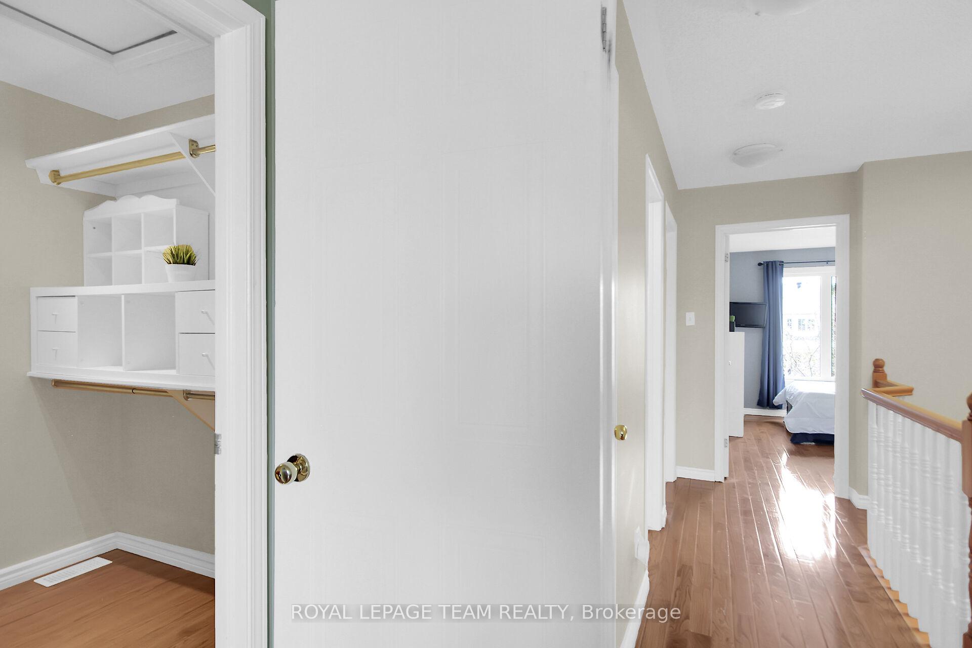 Photo 21 of 484 Meadowbreeze Drive, Ottawa, Kanata - Emerald Meadows/Trailwest — HOMEH