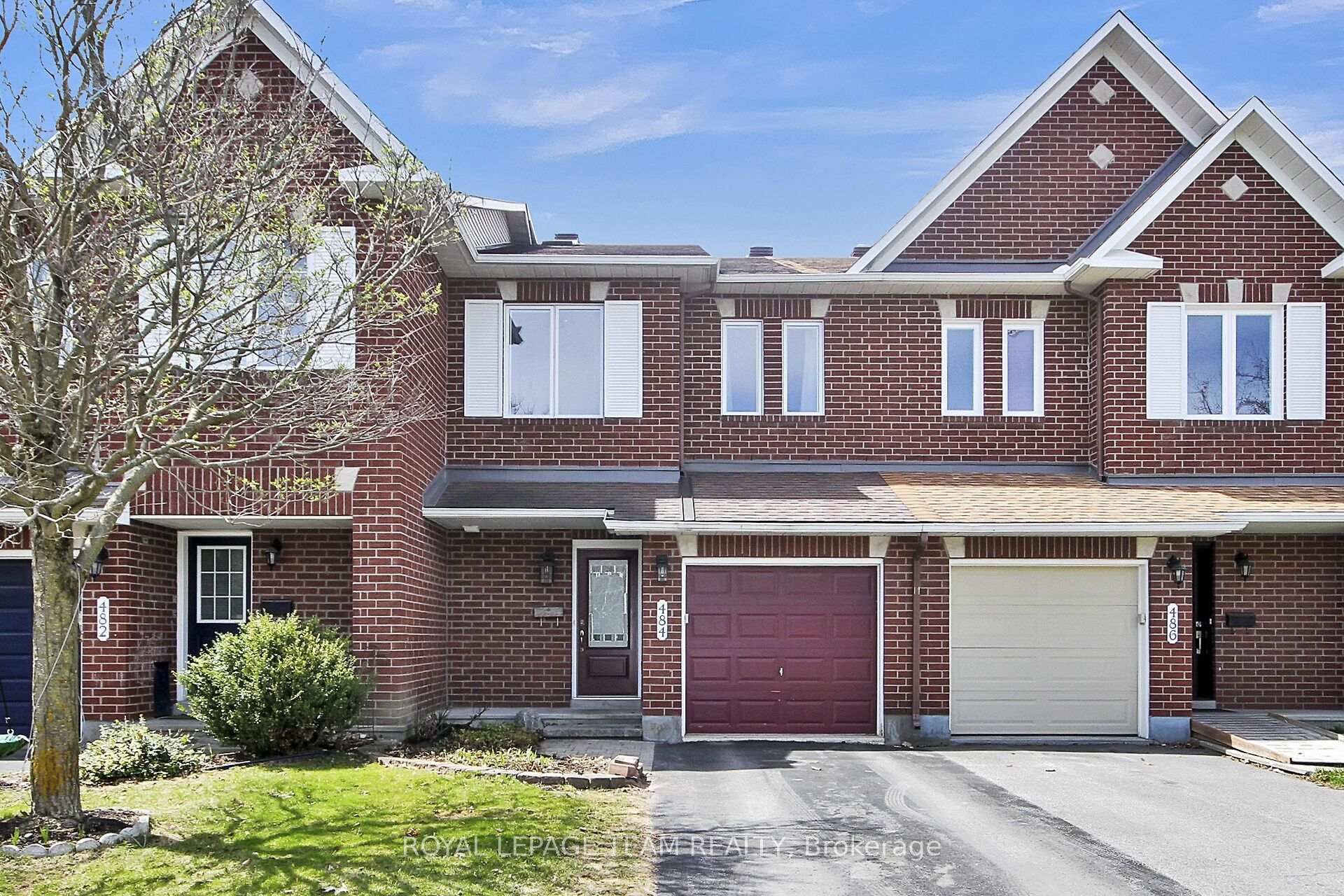 Photo 2 of 484 Meadowbreeze Drive, Ottawa, Kanata - Emerald Meadows/Trailwest — HOMEH