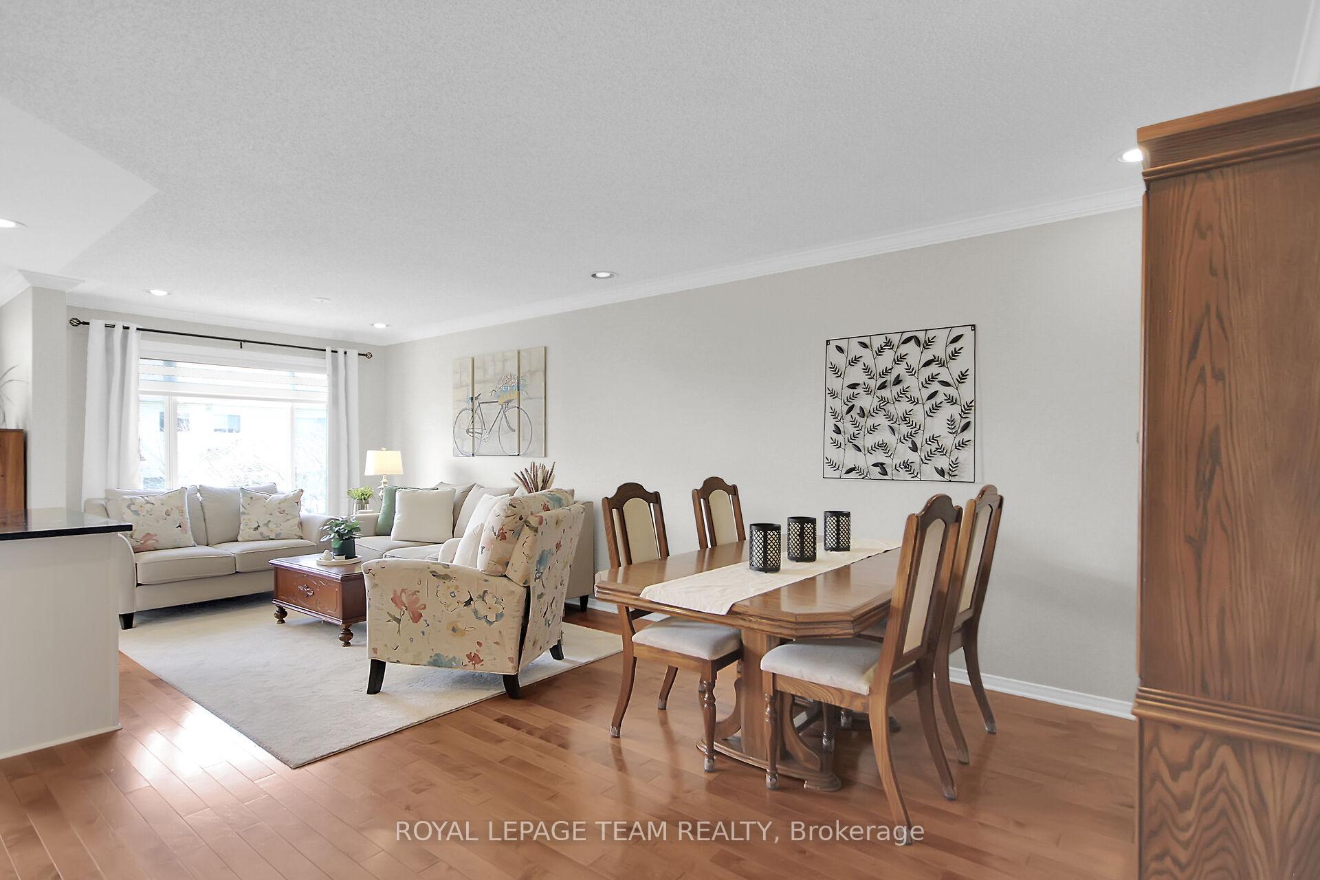 Photo 25 of 484 Meadowbreeze Drive, Ottawa, Kanata - Emerald Meadows/Trailwest — HOMEH