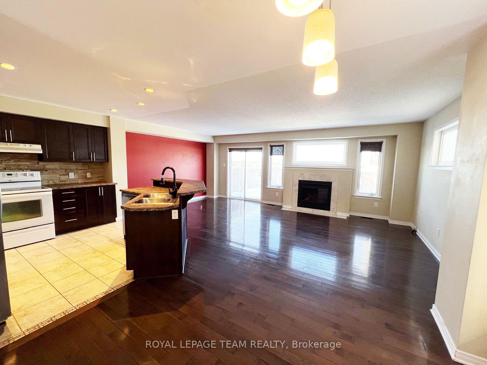 Photo 6 of 395 Celtic Ridge Crescent, Ottawa, Kanata - Morgan's Grant/South March — HOMEH