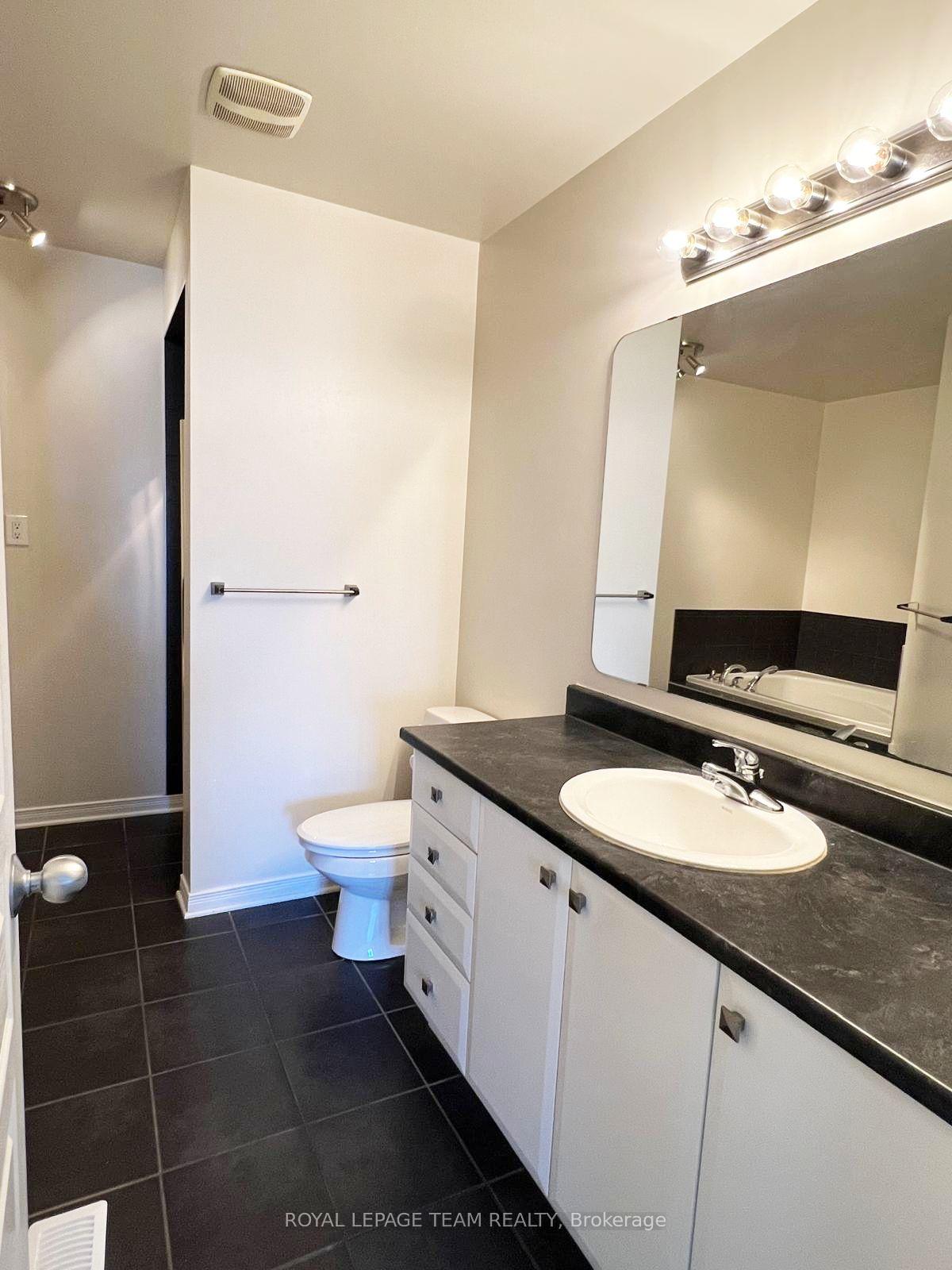 Photo 17 of 395 Celtic Ridge Crescent, Ottawa, Kanata - Morgan's Grant/South March — HOMEH