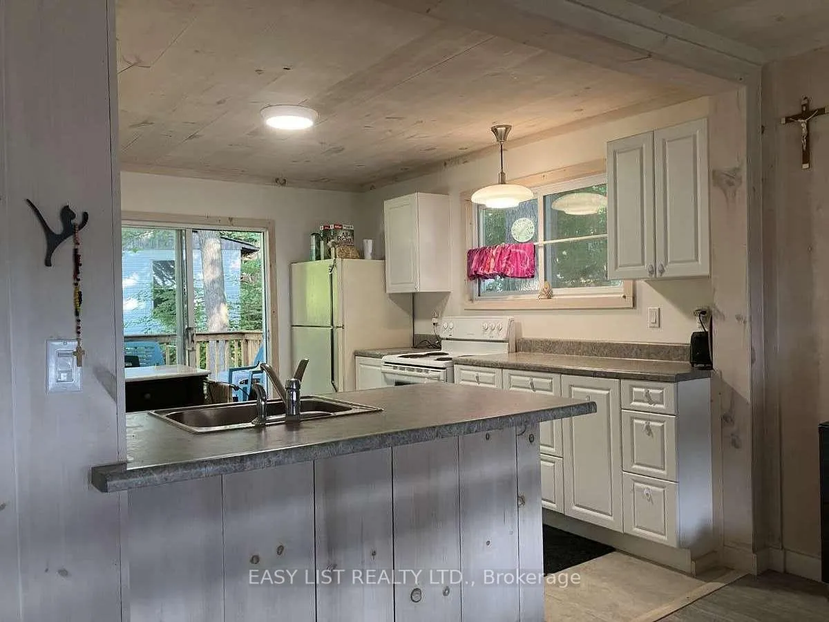 Photo 4 of 1045 Reynolds Road, Minden Hills, Minden — HOMEH