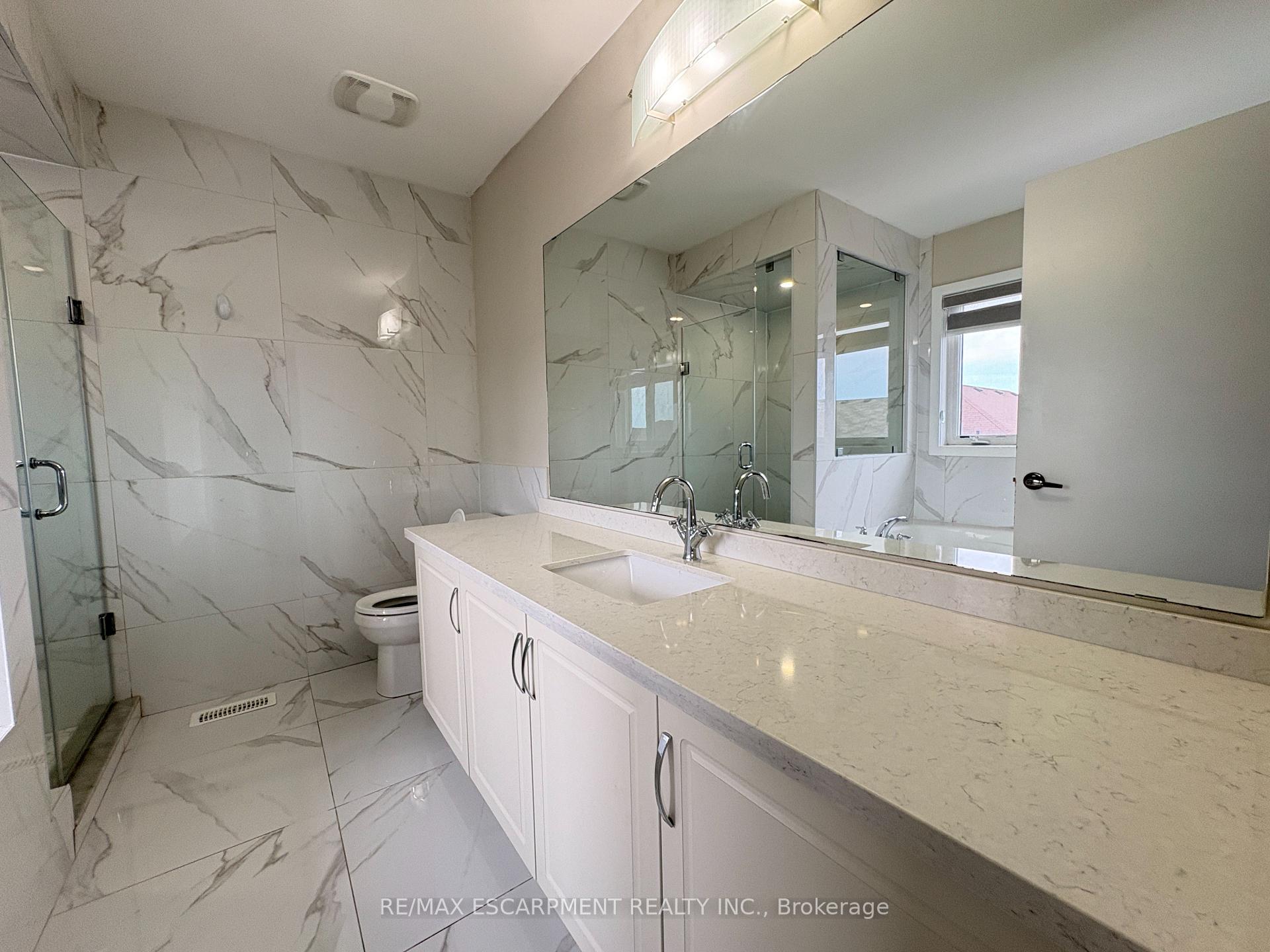 Photo 15 of 39 West Glen Avenue, Hamilton, Stoney Creek Mountain — HOMEH