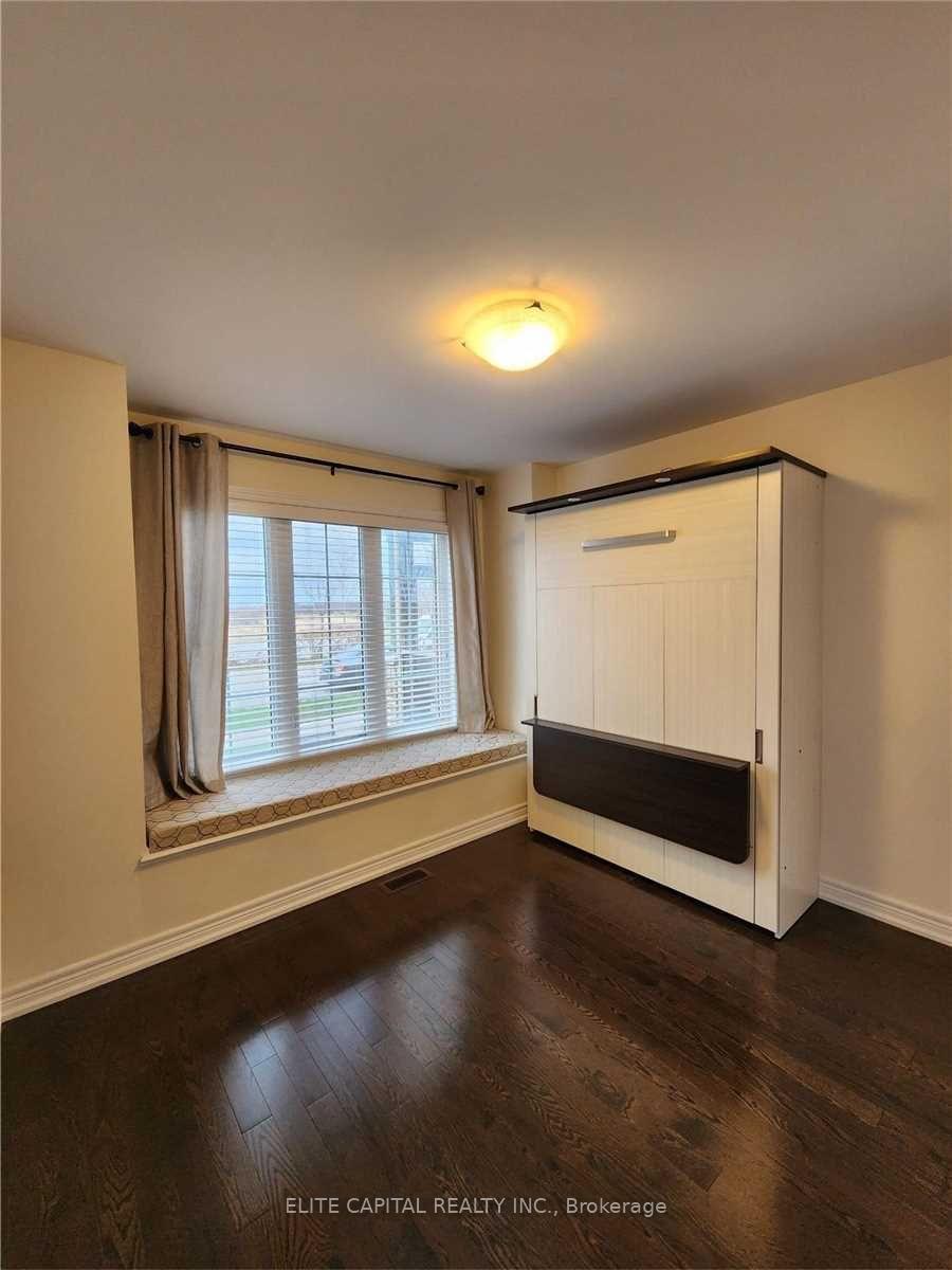 Photo 3 of 39 Memon Place, Markham, Wismer — HOMEH
