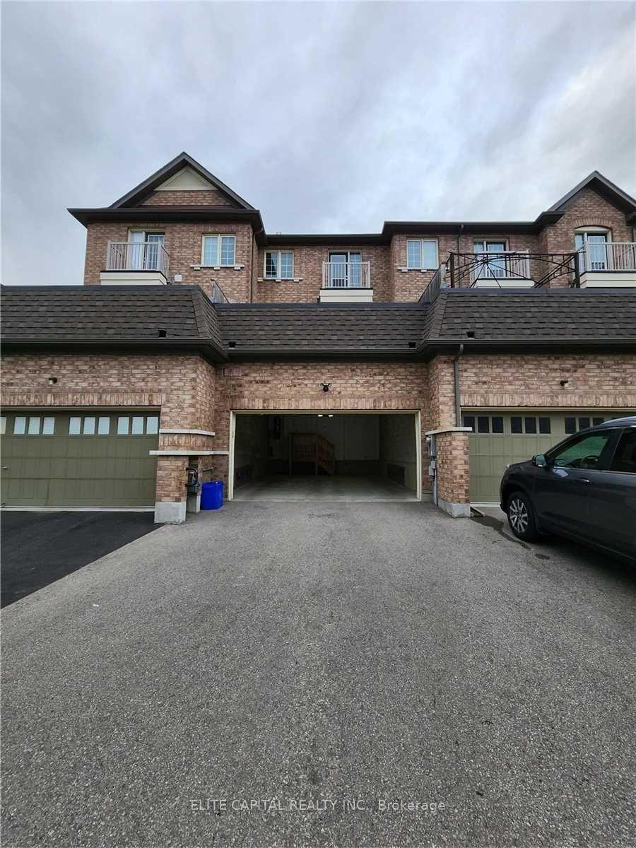 Photo 21 of 39 Memon Place, Markham, Wismer — HOMEH