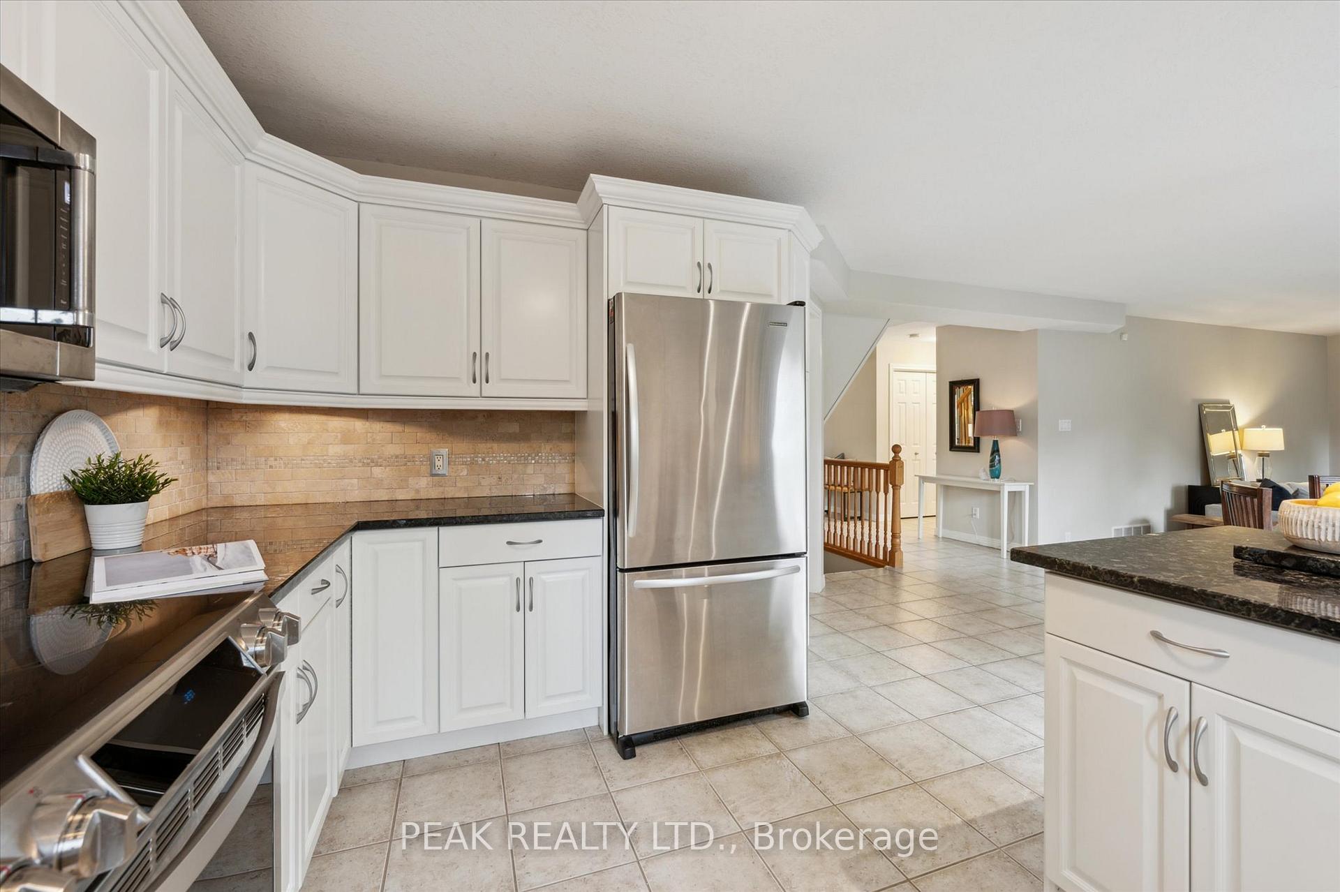 Photo 13 of 65 Winifred Street, Kitchener — HOMEH
