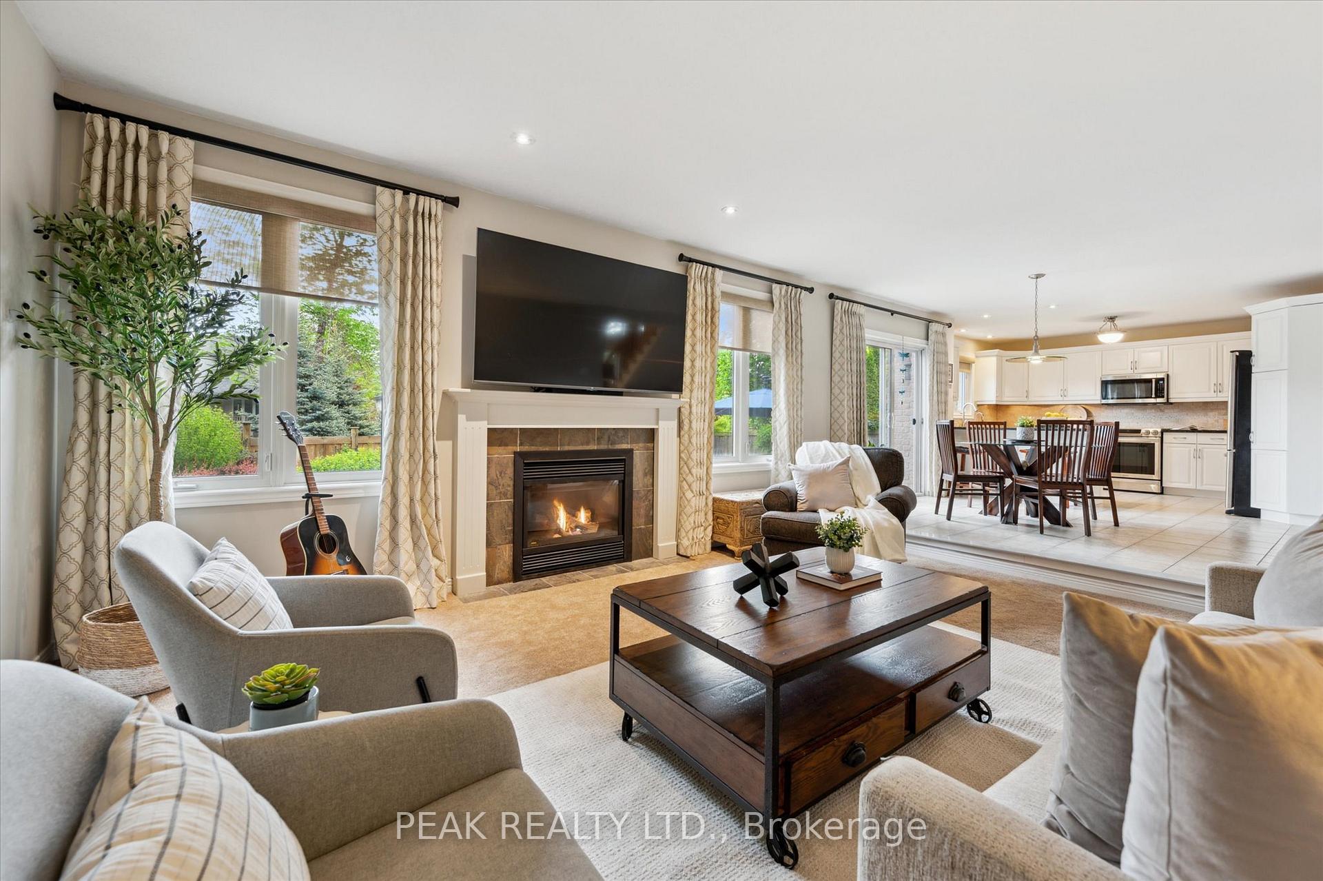 Photo 18 of 65 Winifred Street, Kitchener — HOMEH