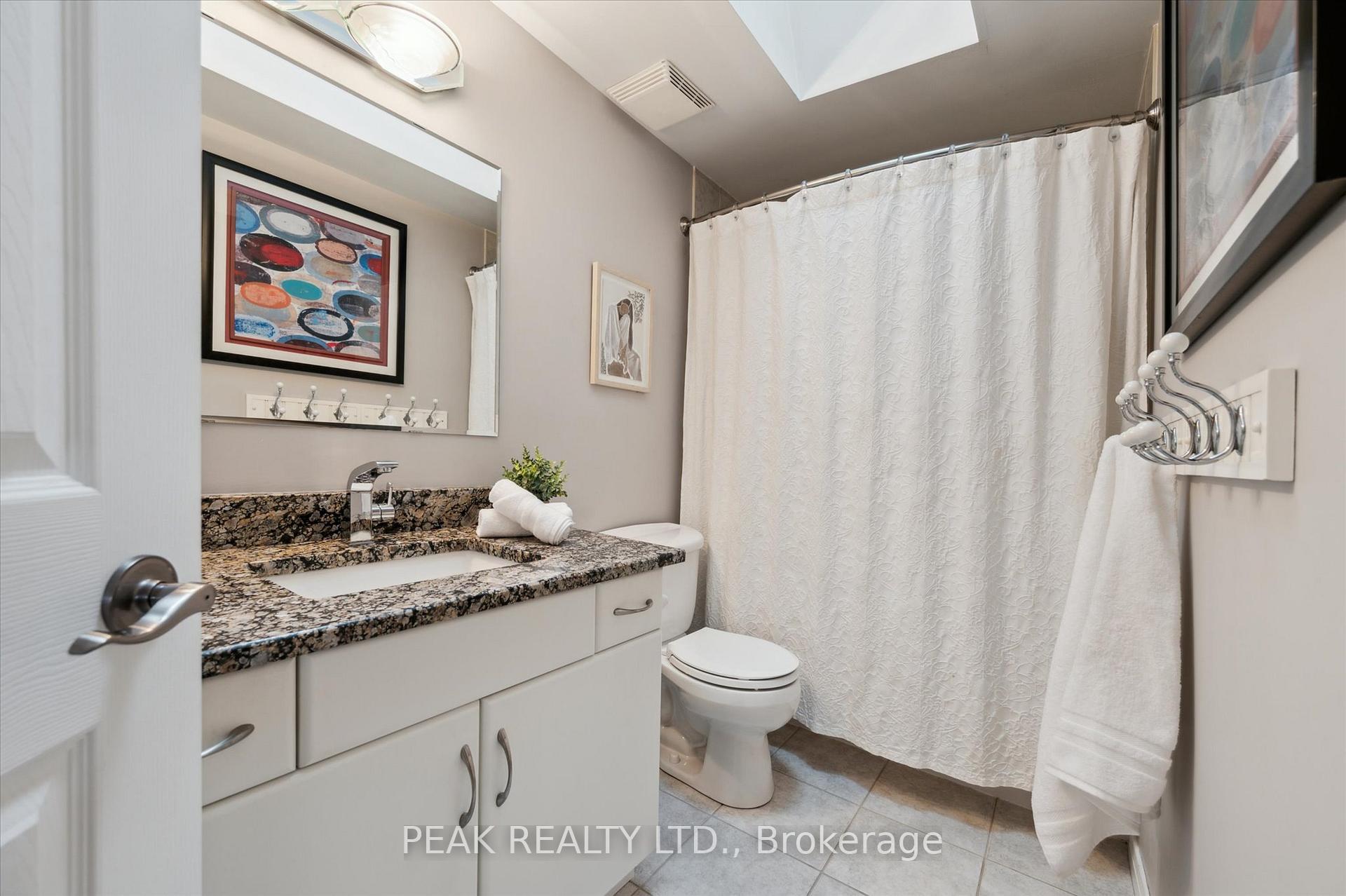 Photo 37 of 65 Winifred Street, Kitchener — HOMEH