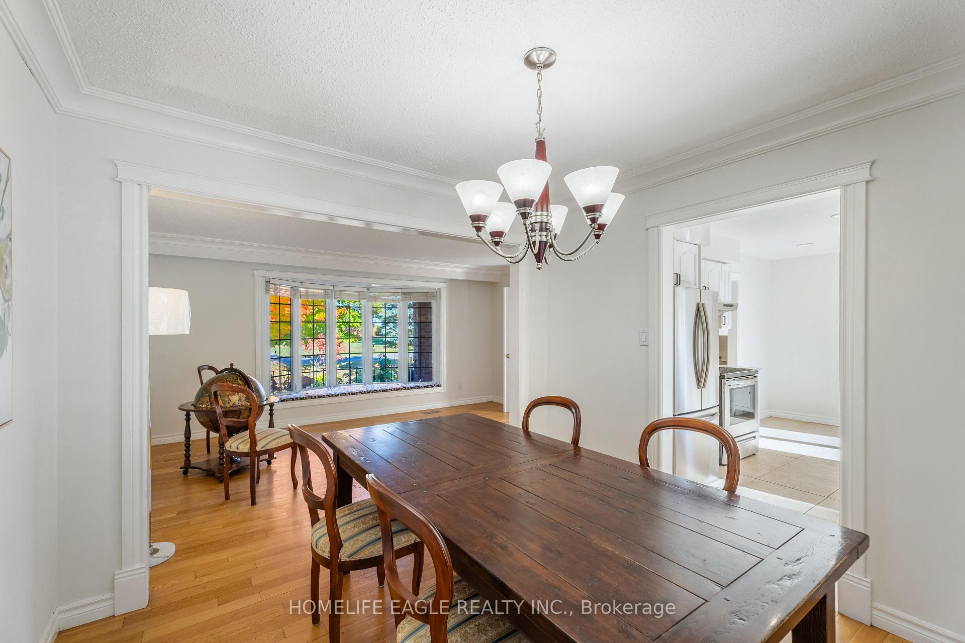 Photo 6 of 215 Valley View Drive, Innisfil, Churchill — HOMEH