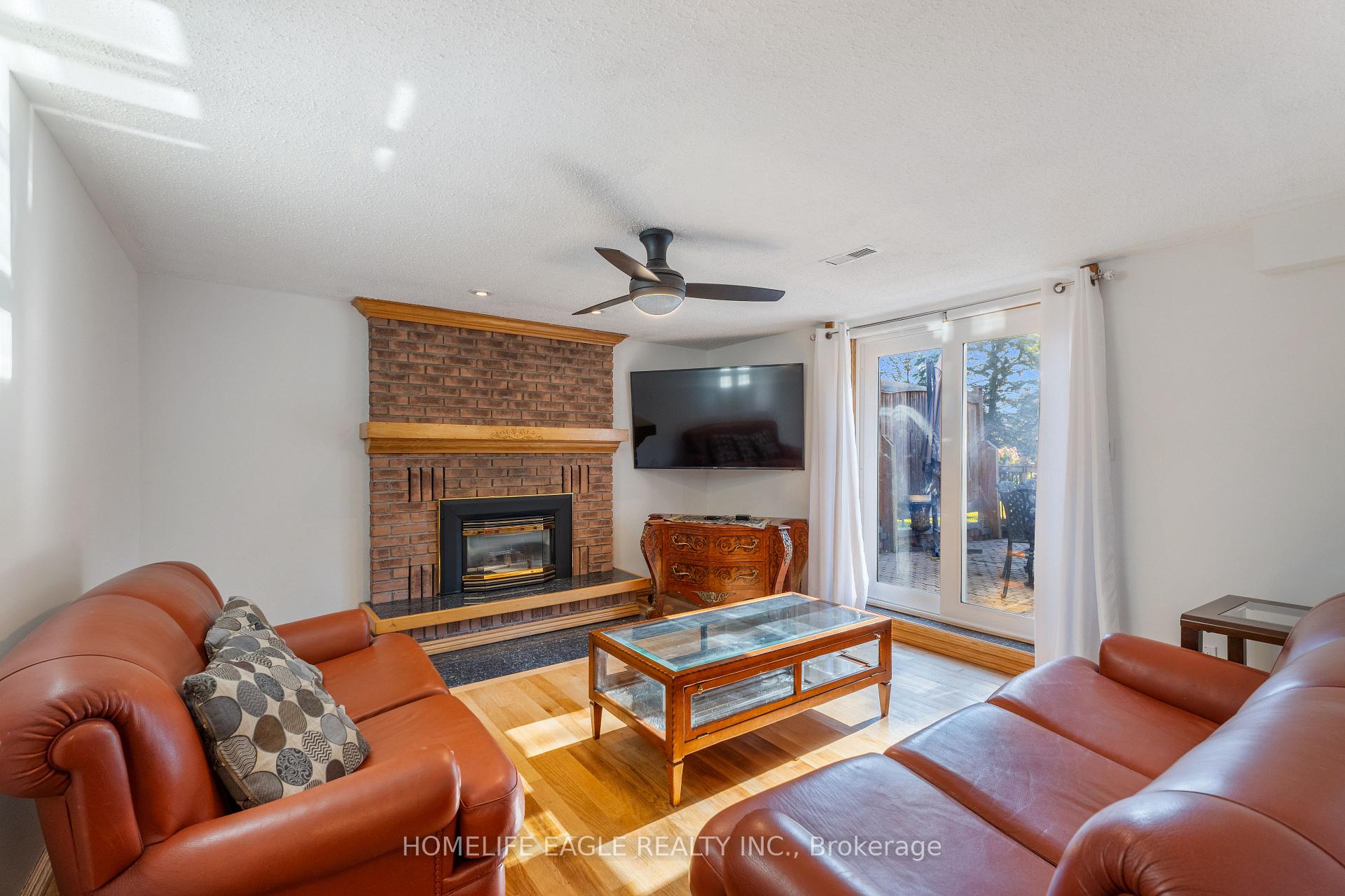 Photo 14 of 215 Valley View Drive, Innisfil, Churchill — HOMEH