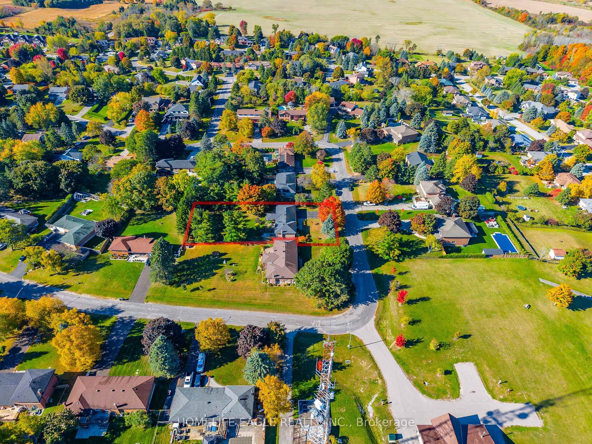 Photo 27 of 215 Valley View Drive, Innisfil, Churchill — HOMEH