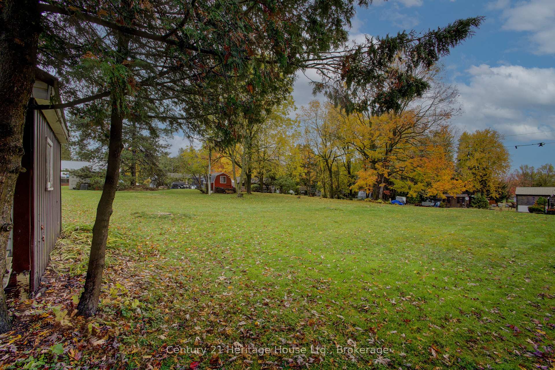 Photo 34 of 58 Allan Street W, Minto — HOMEH